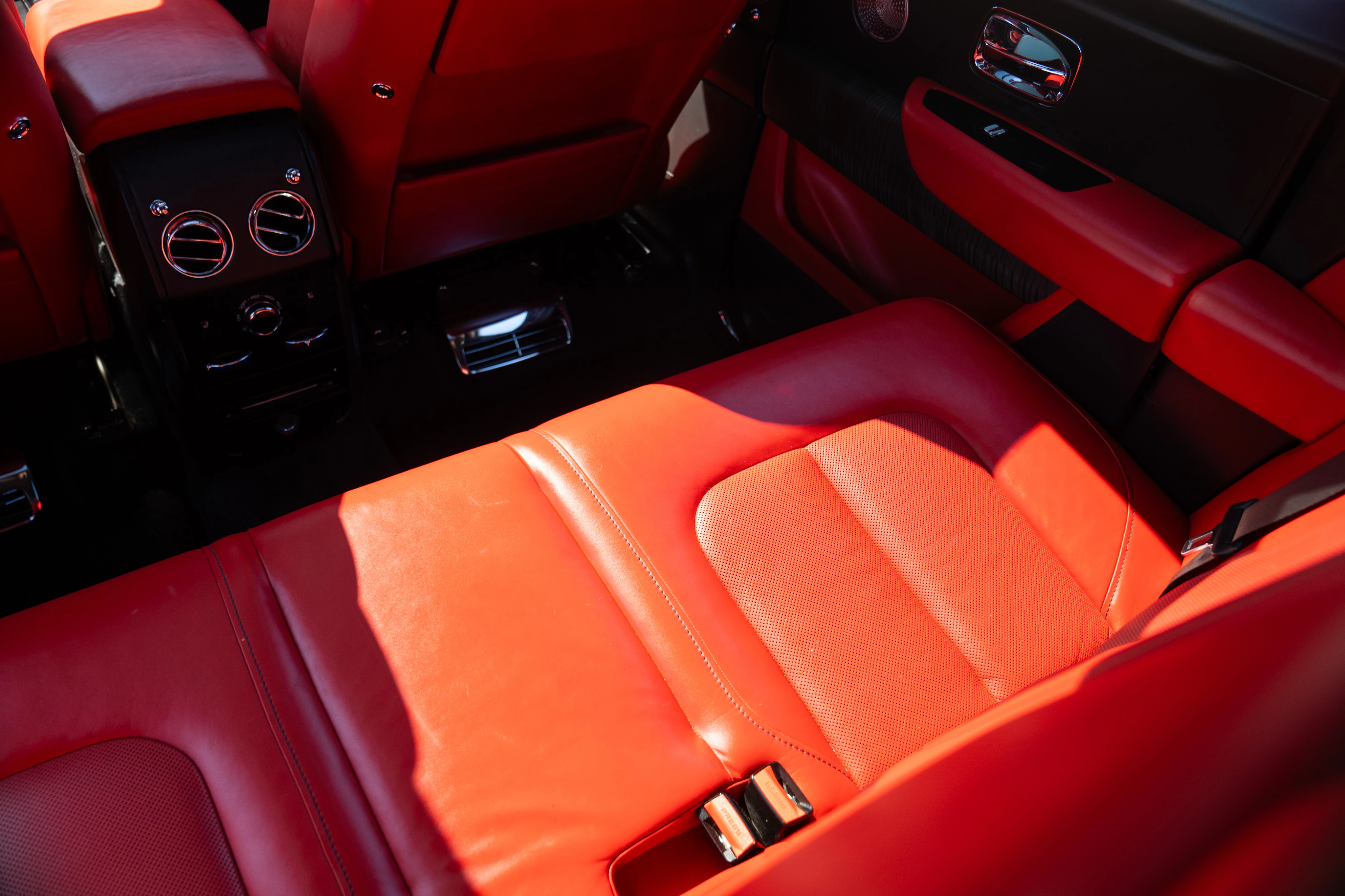 2020 Rolls-Royce Cullinan, 16/20