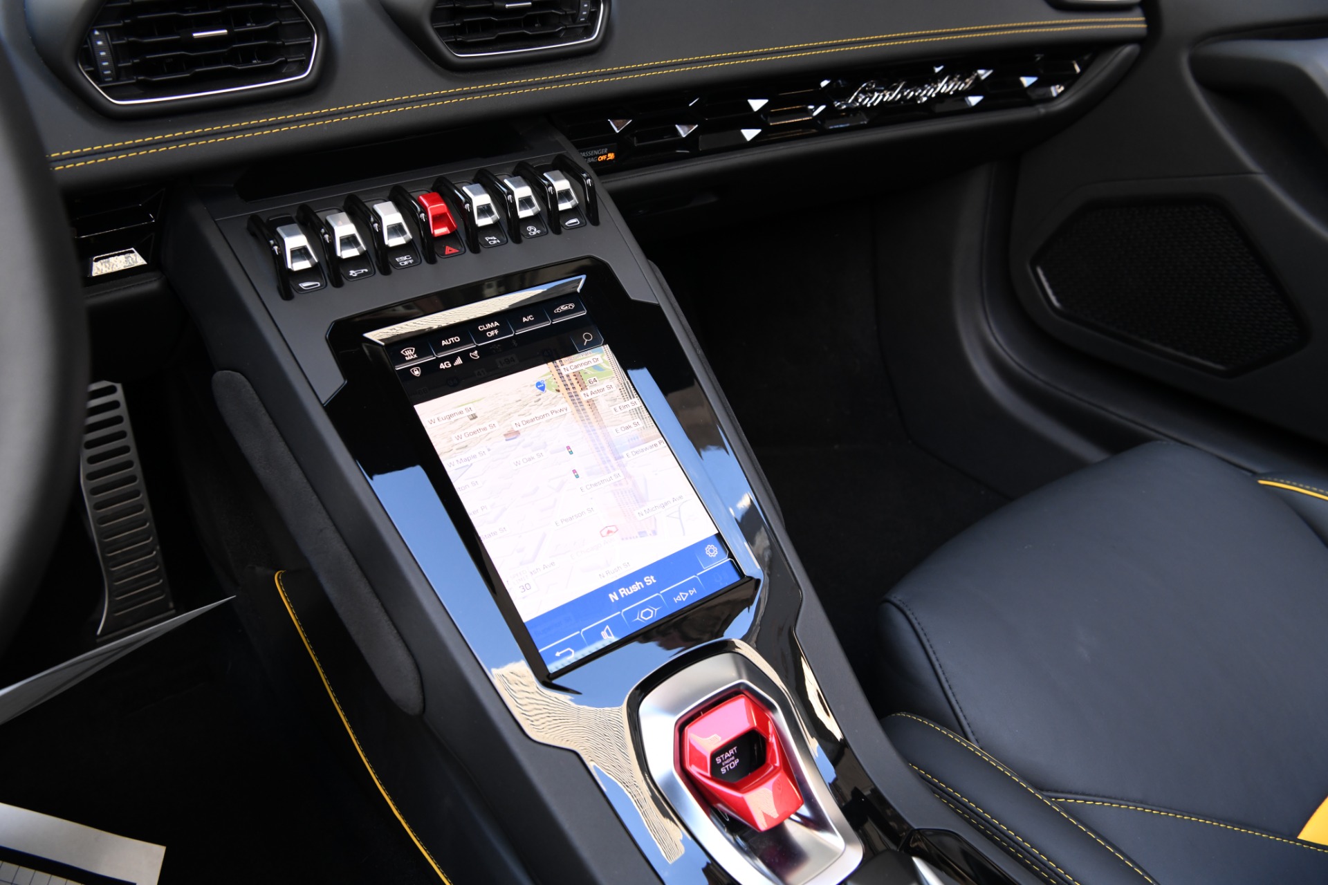 2020 Lamborghini Huracán EVO Spyder, 13/20