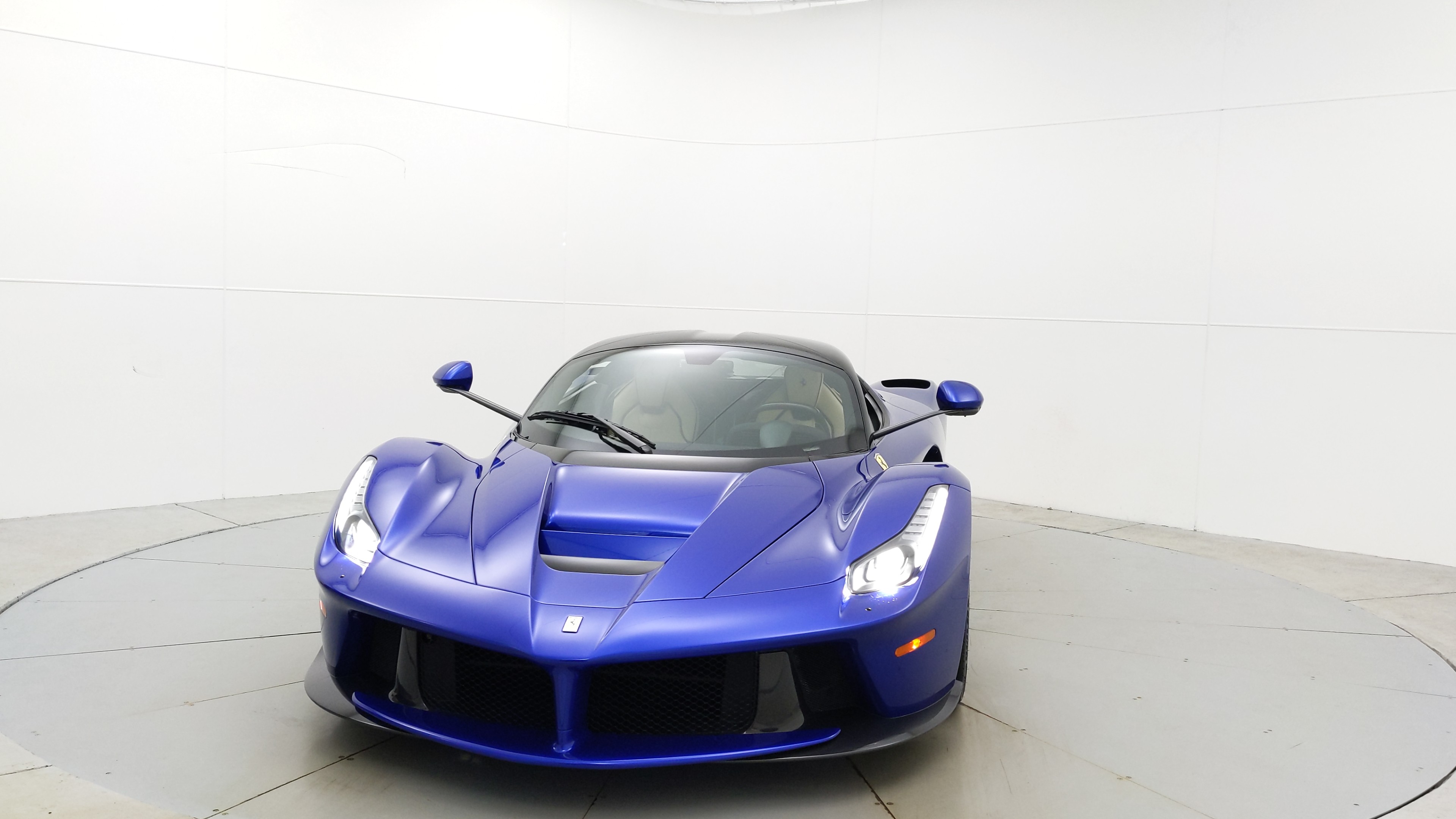 2014 Ferrari LaFerrari, 2/20