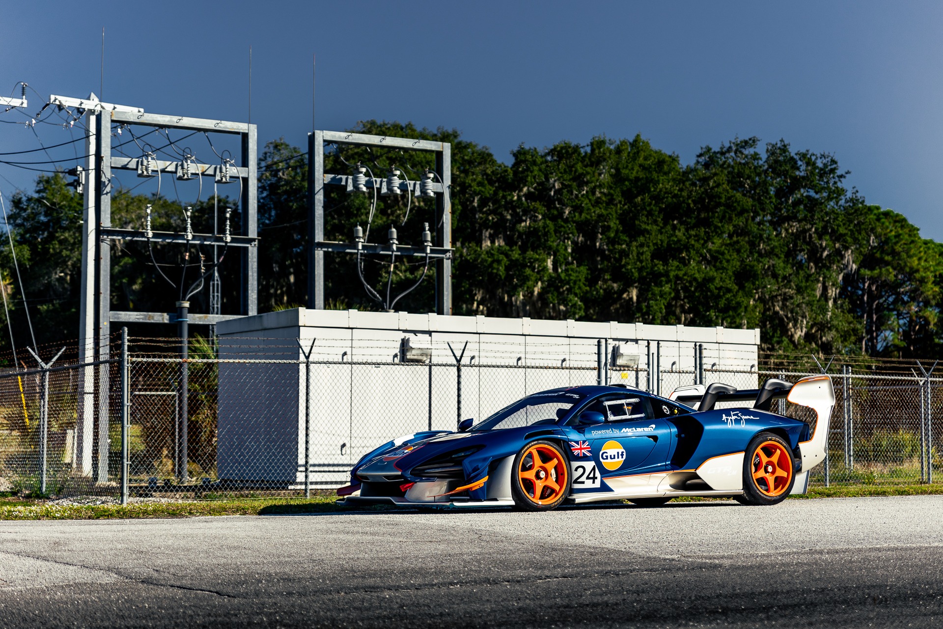 2020 McLaren Senna GTR, 18/21