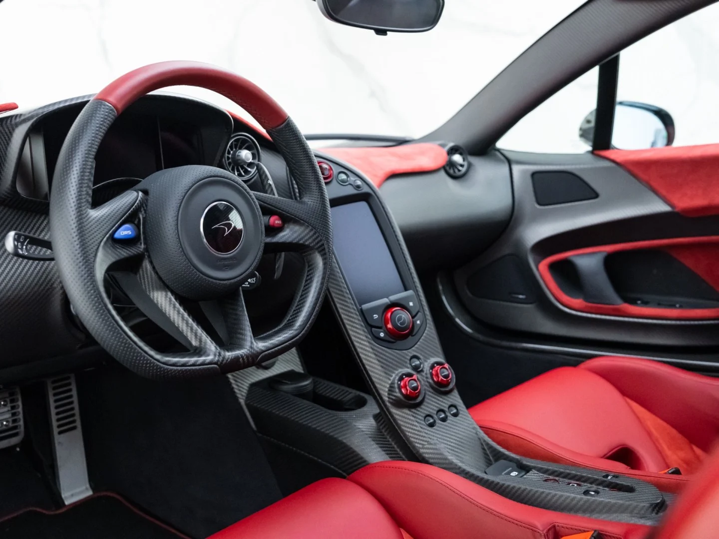 2015 McLaren P1, 10/20