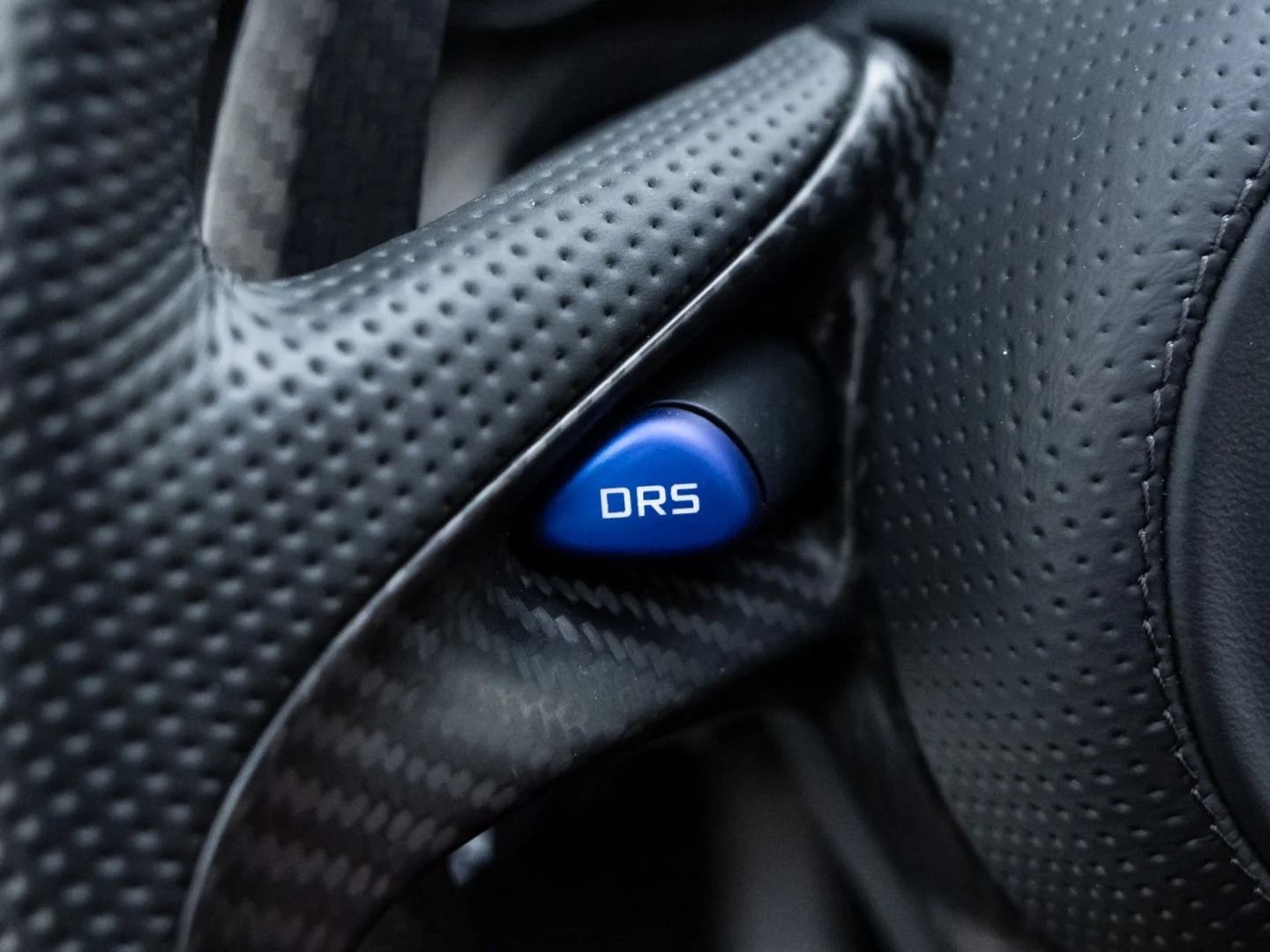2015 McLaren P1, 12/20