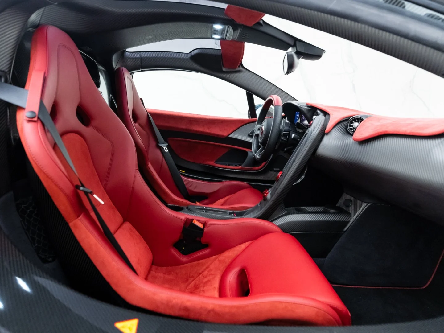 2015 McLaren P1, 17/20