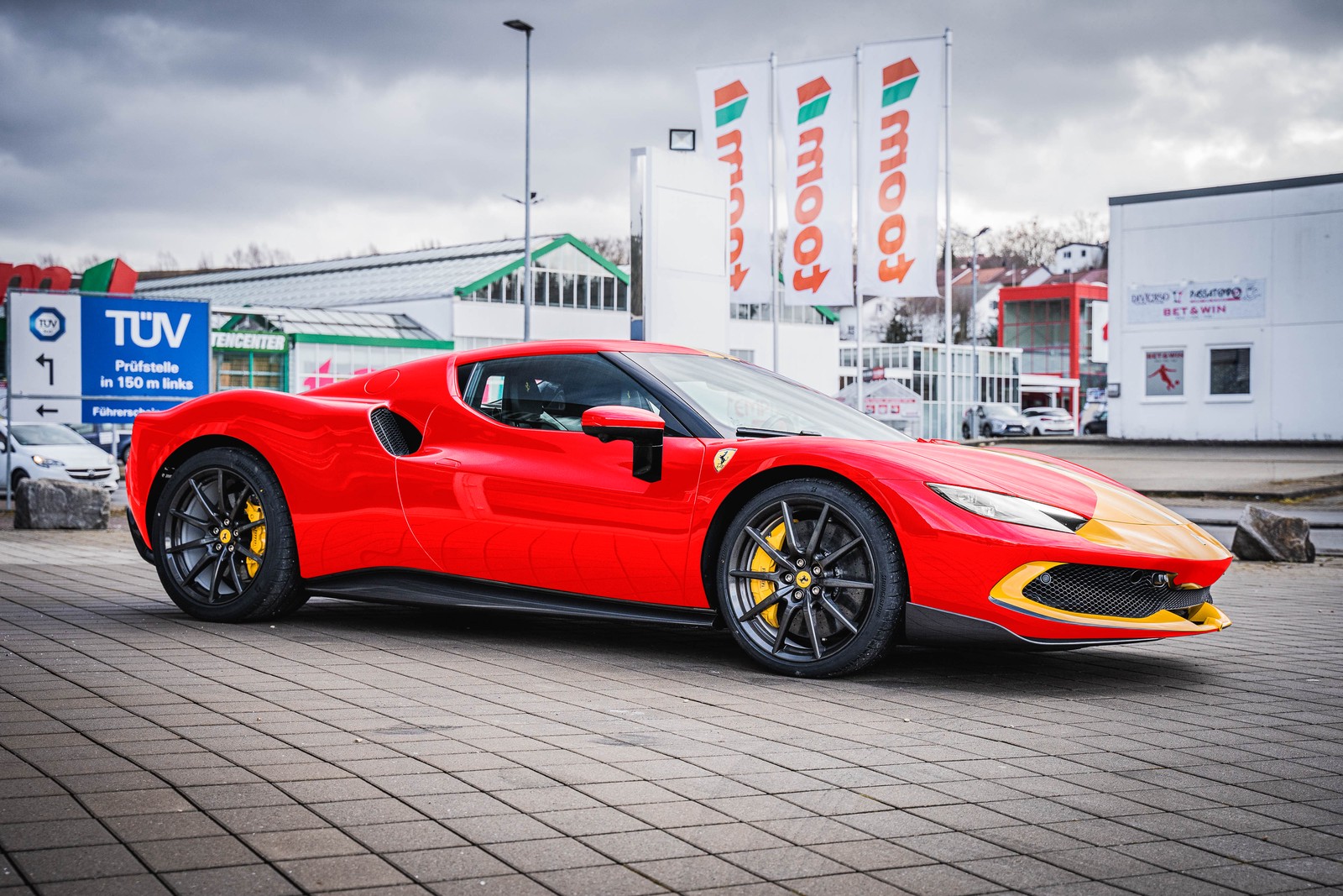 2023 Ferrari 296 GTB ASSETTO FIORANO, 2/8