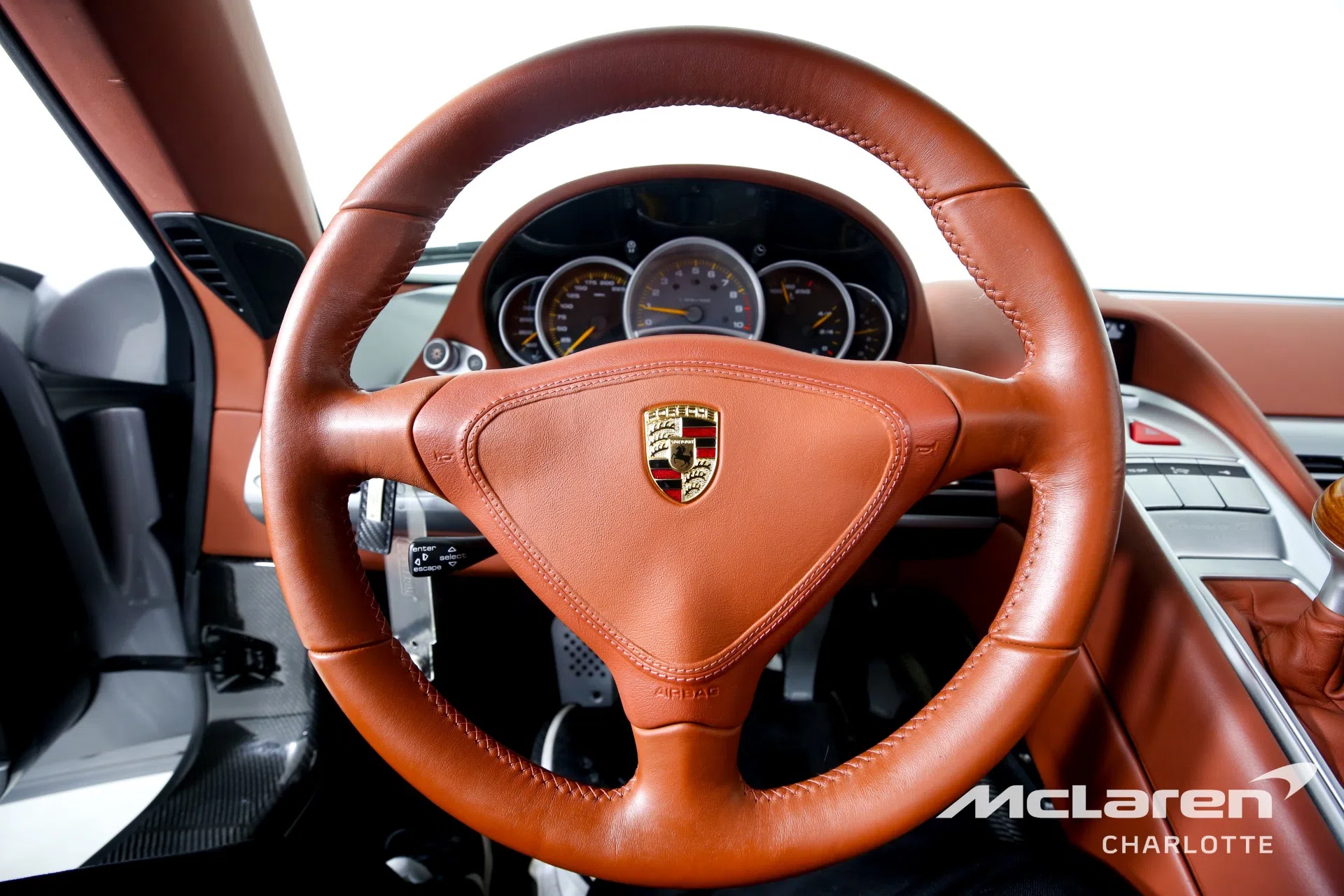 2004 Porsche CARRERA GT interior, steering wheel, Terracotta