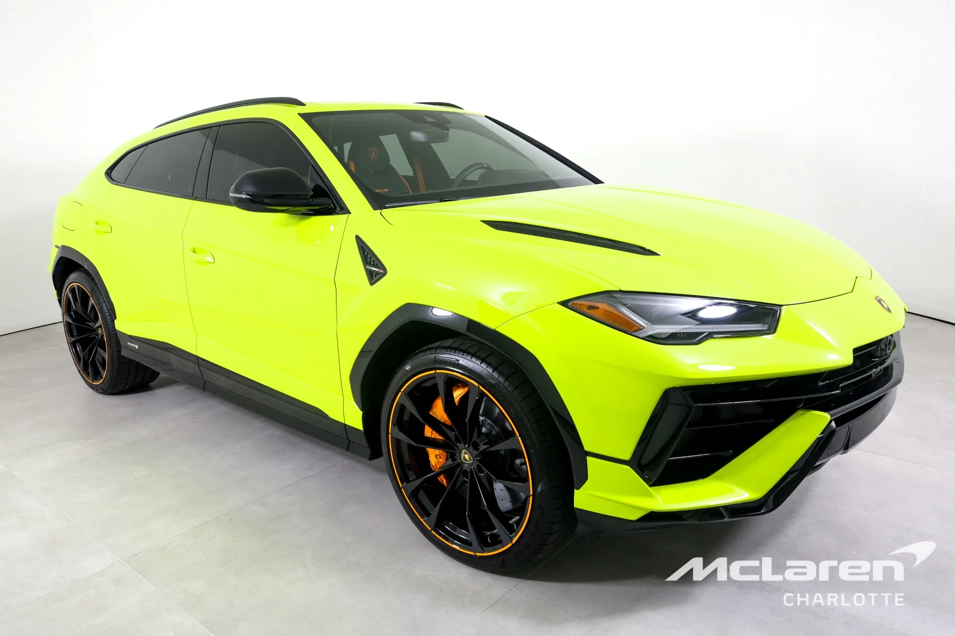 2023 Lamborghini Urus S