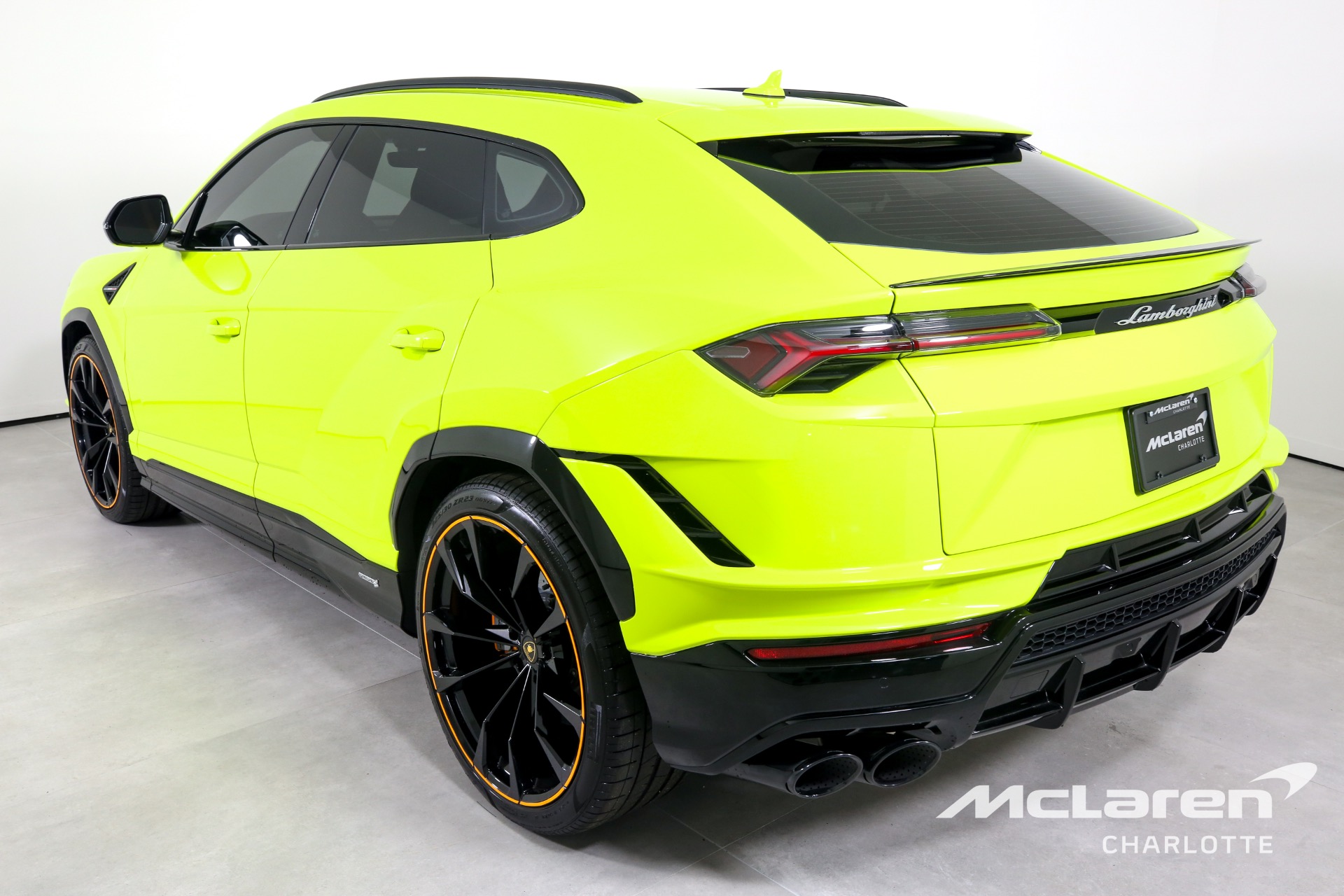 2023 LAMBORGHINI URUS S, 4/20