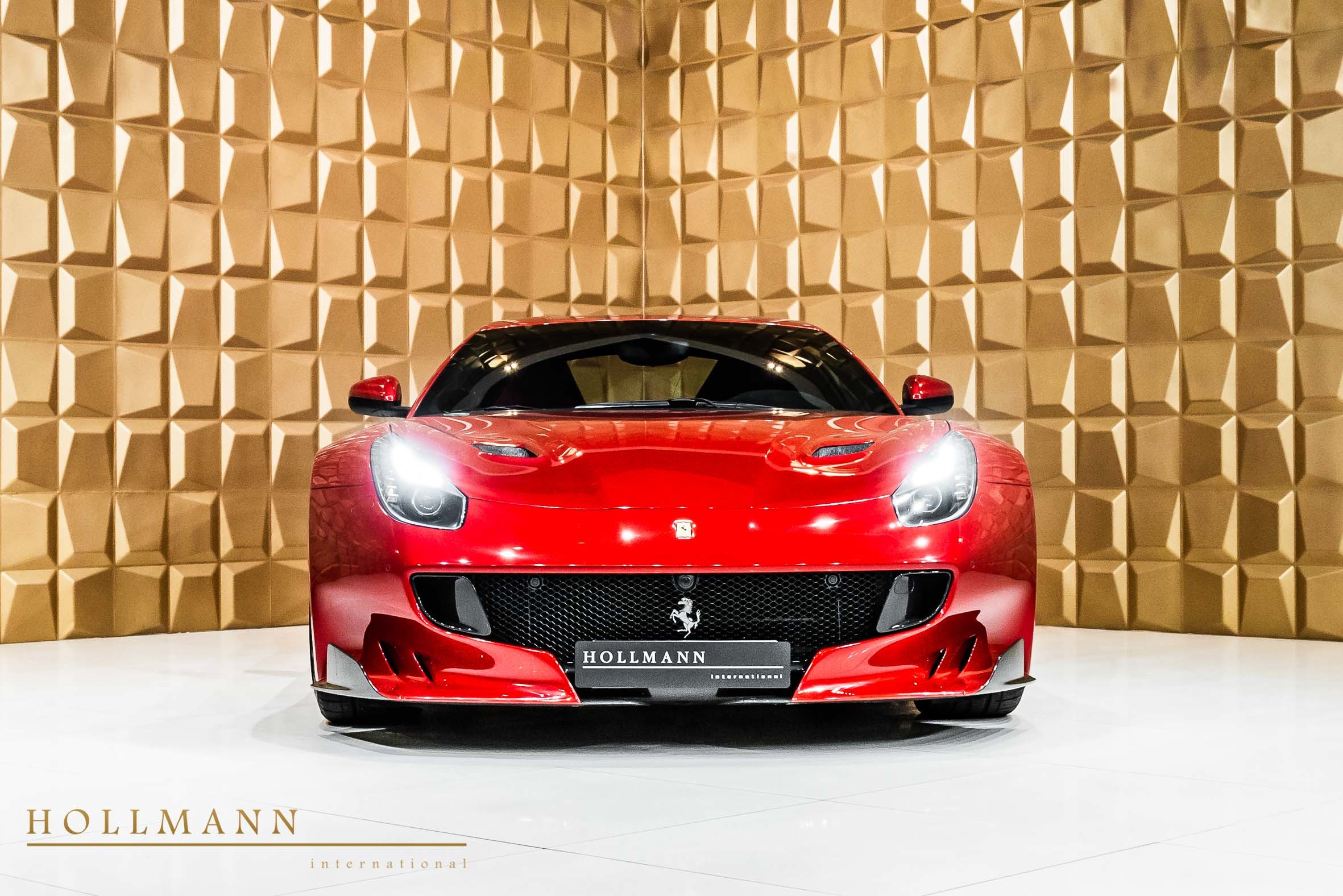 2015 Ferrari F12 TDF, 17/20
