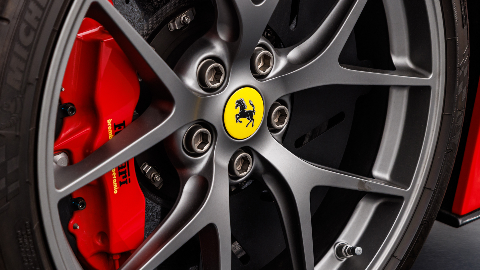 2010 Ferrari 599 GTO, 12/27