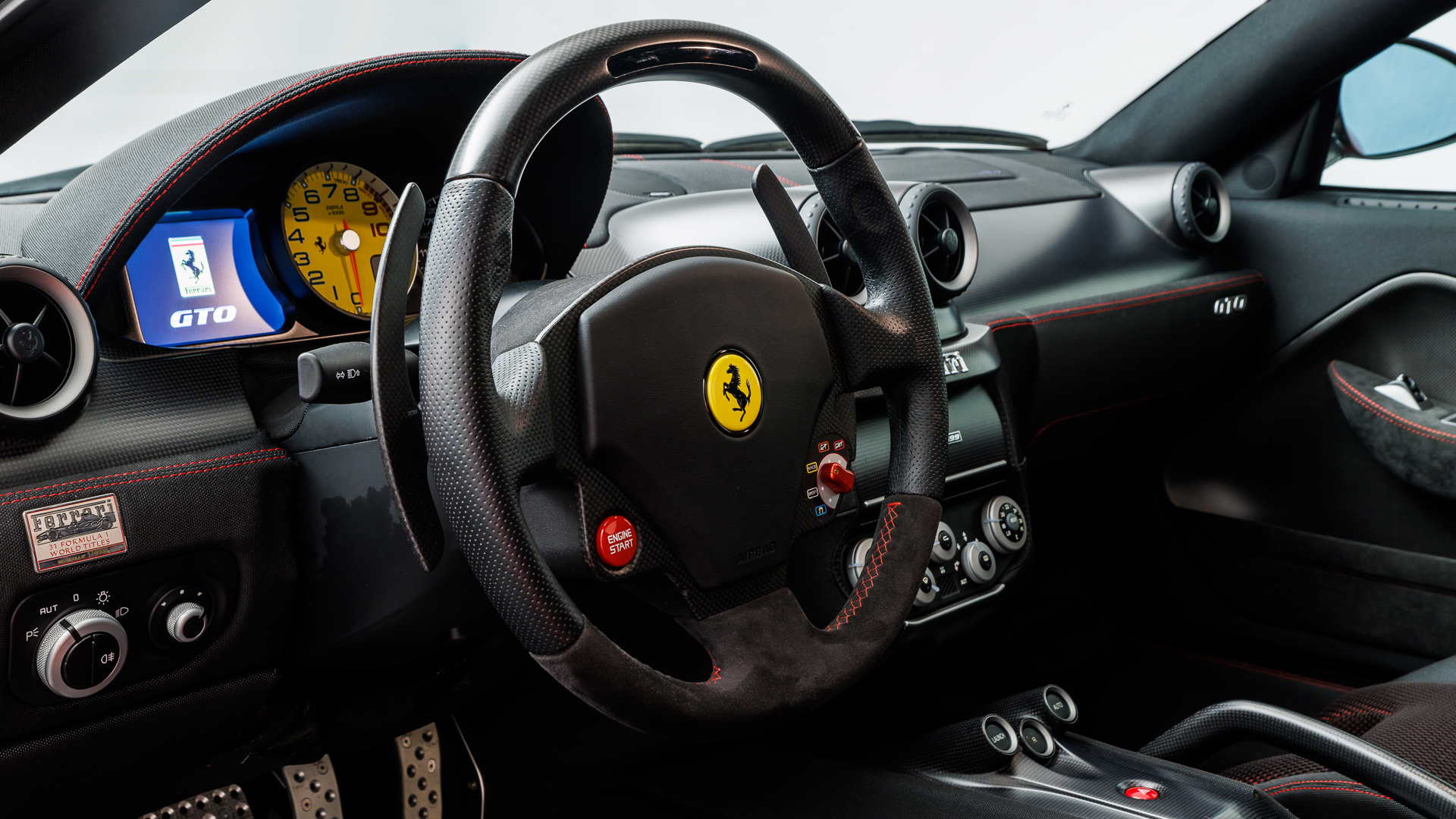 2010 Ferrari 599 GTO, 16/27