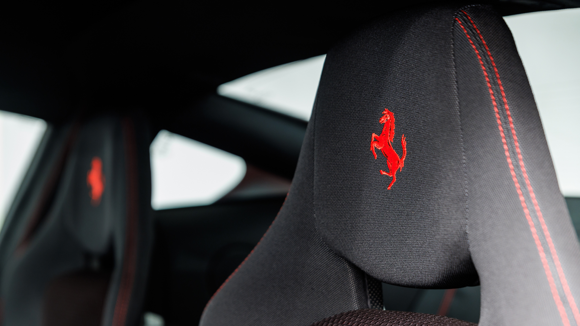 2010 Ferrari 599 GTO, 20/27