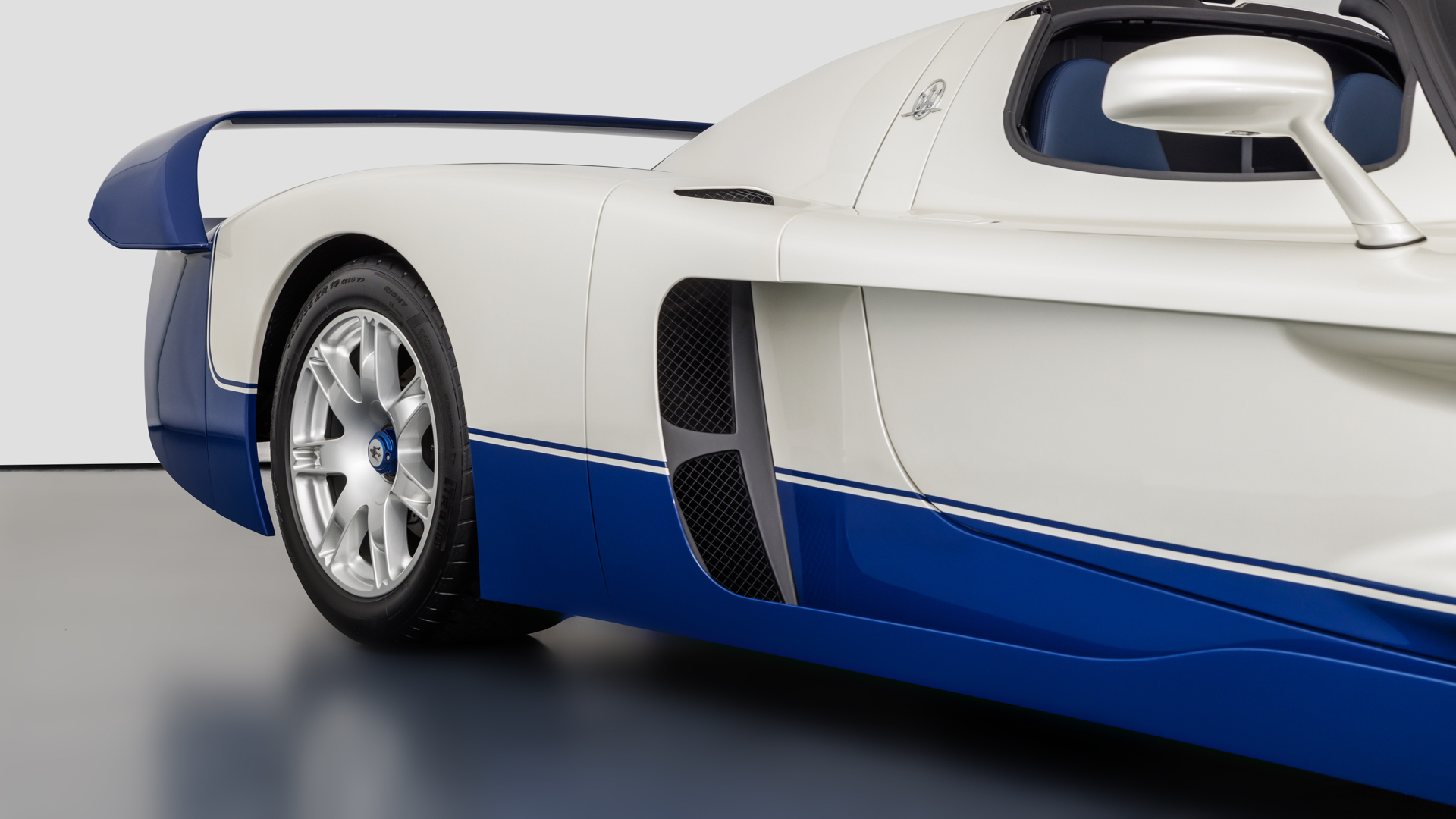 2005 Maserati MC12, 16/20
