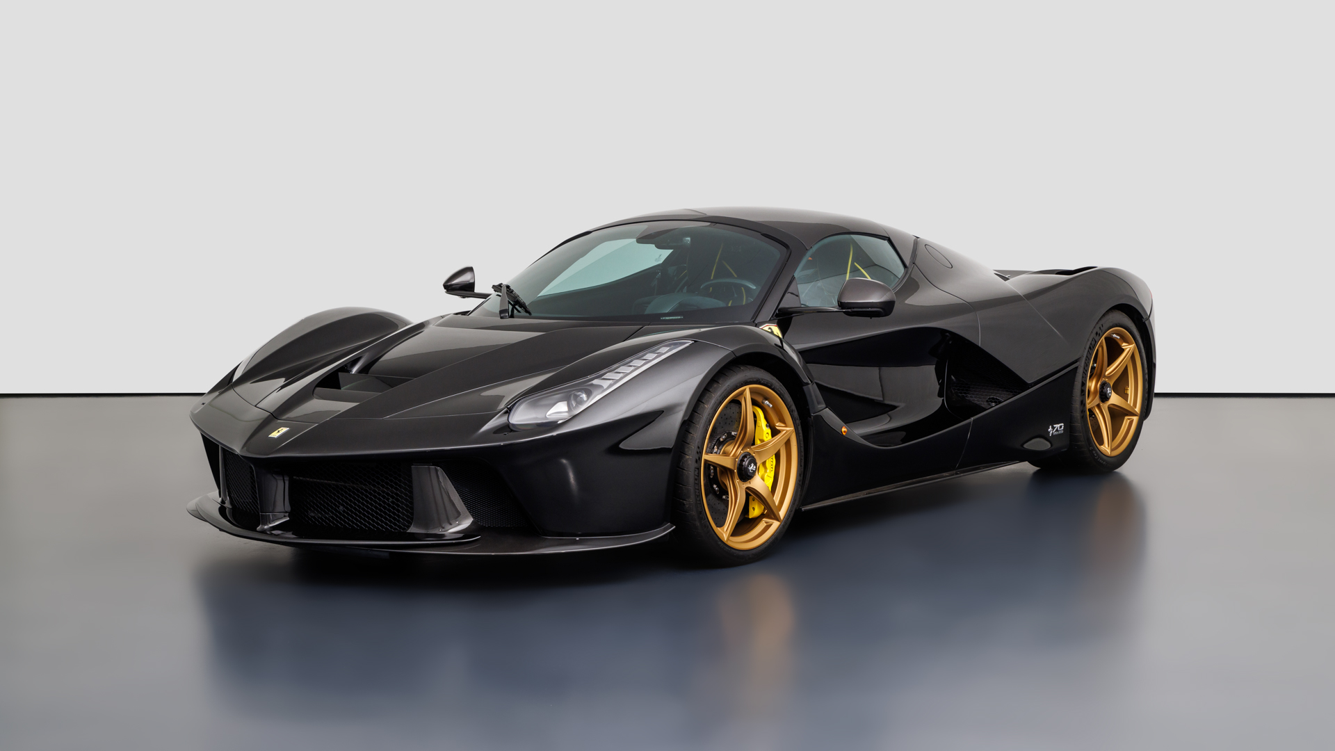 2016 Ferrari La Ferrari Aperta, 3/22