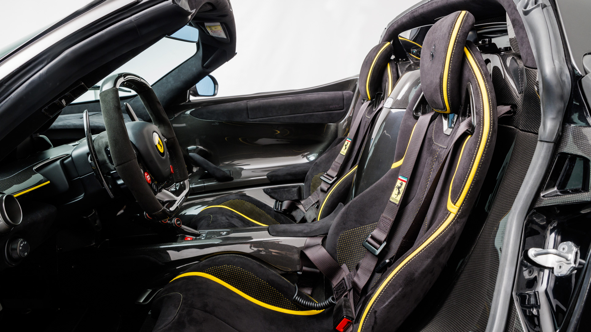 2016 Ferrari La Ferrari Aperta, 19/22