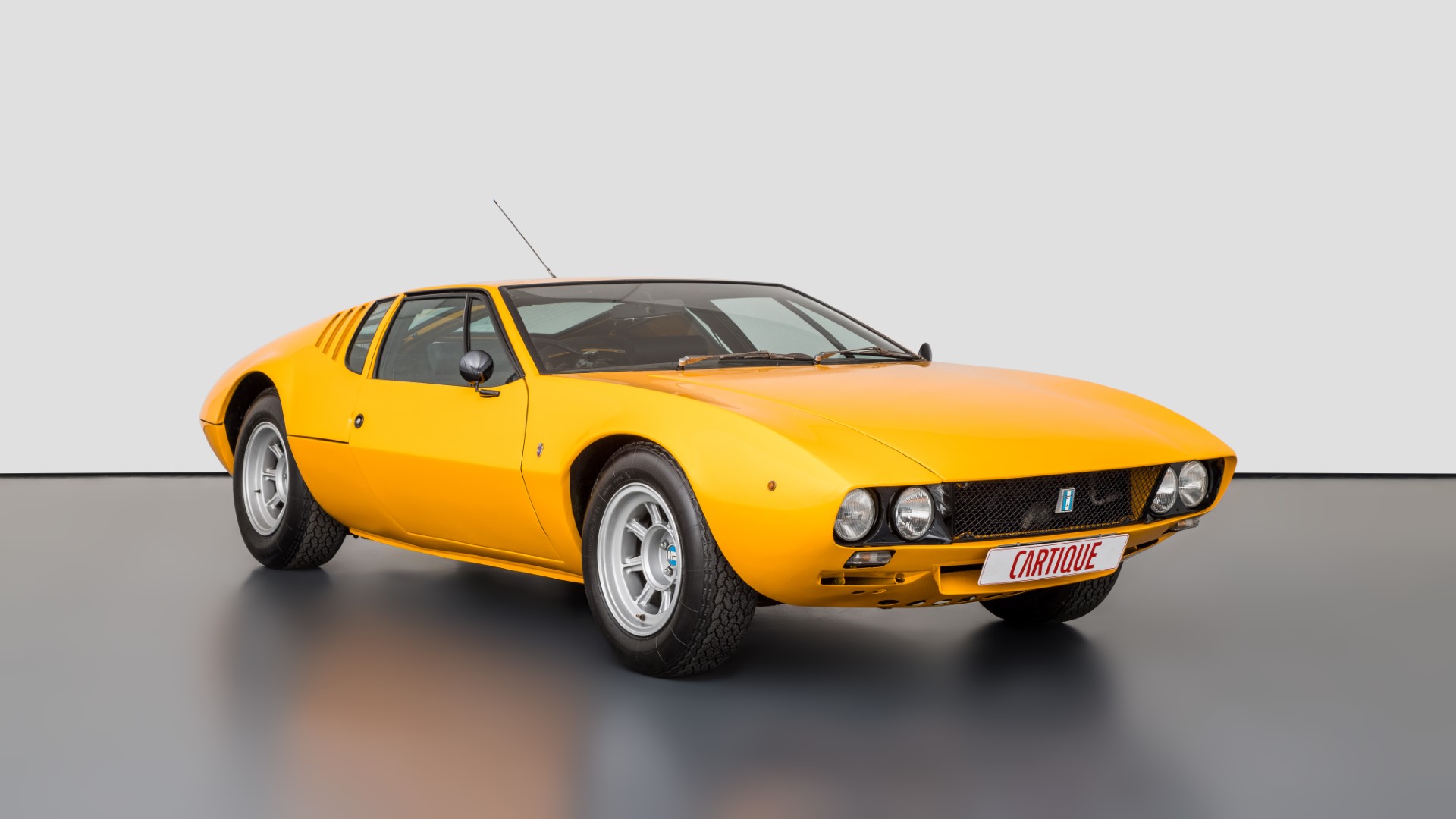 1971 DeTomaso Mangusta