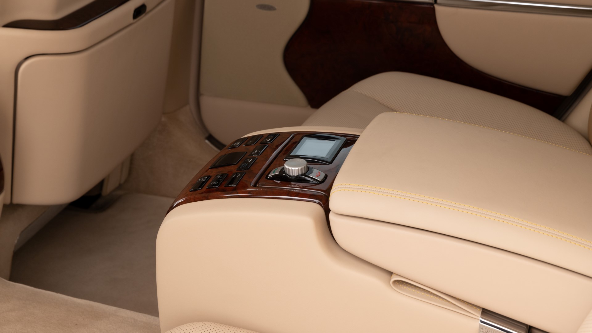 2012 Maybach 57 S, 18/20