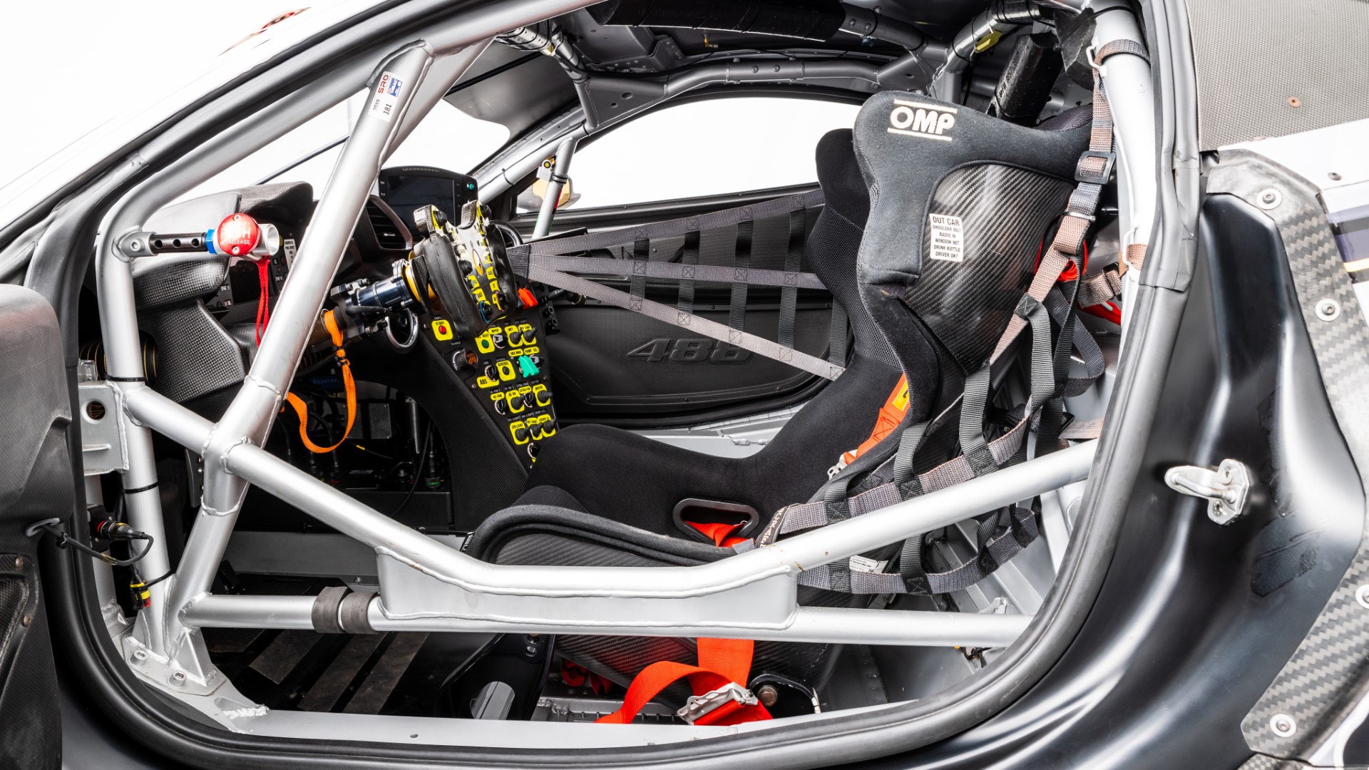 2018 Ferrari 488 GTE, 18/20