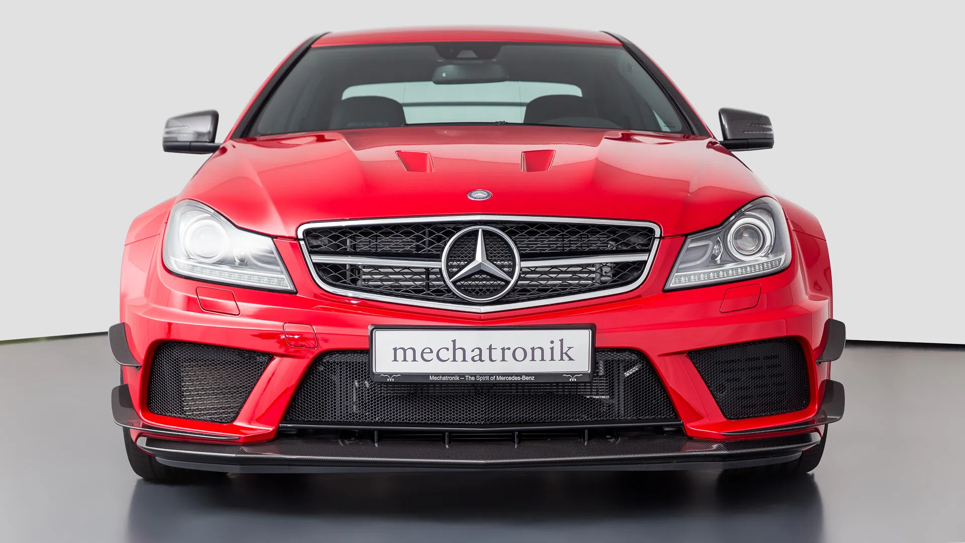 2013 Mercedes-Benz C63 AMG Black Series for sale, exterior