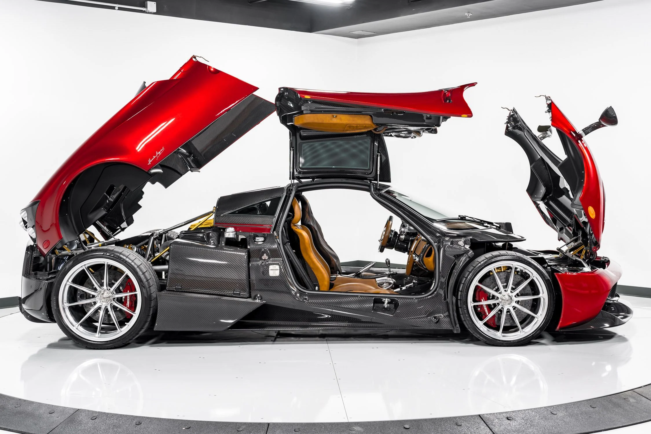 2014 Pagani Huayra, 11/64