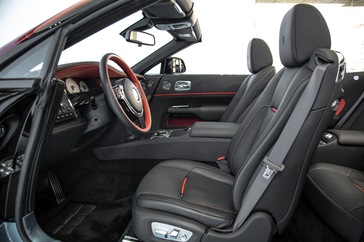 2019 Rolls-Royce Dawn Black Badge Adamas Collection, 9/16
