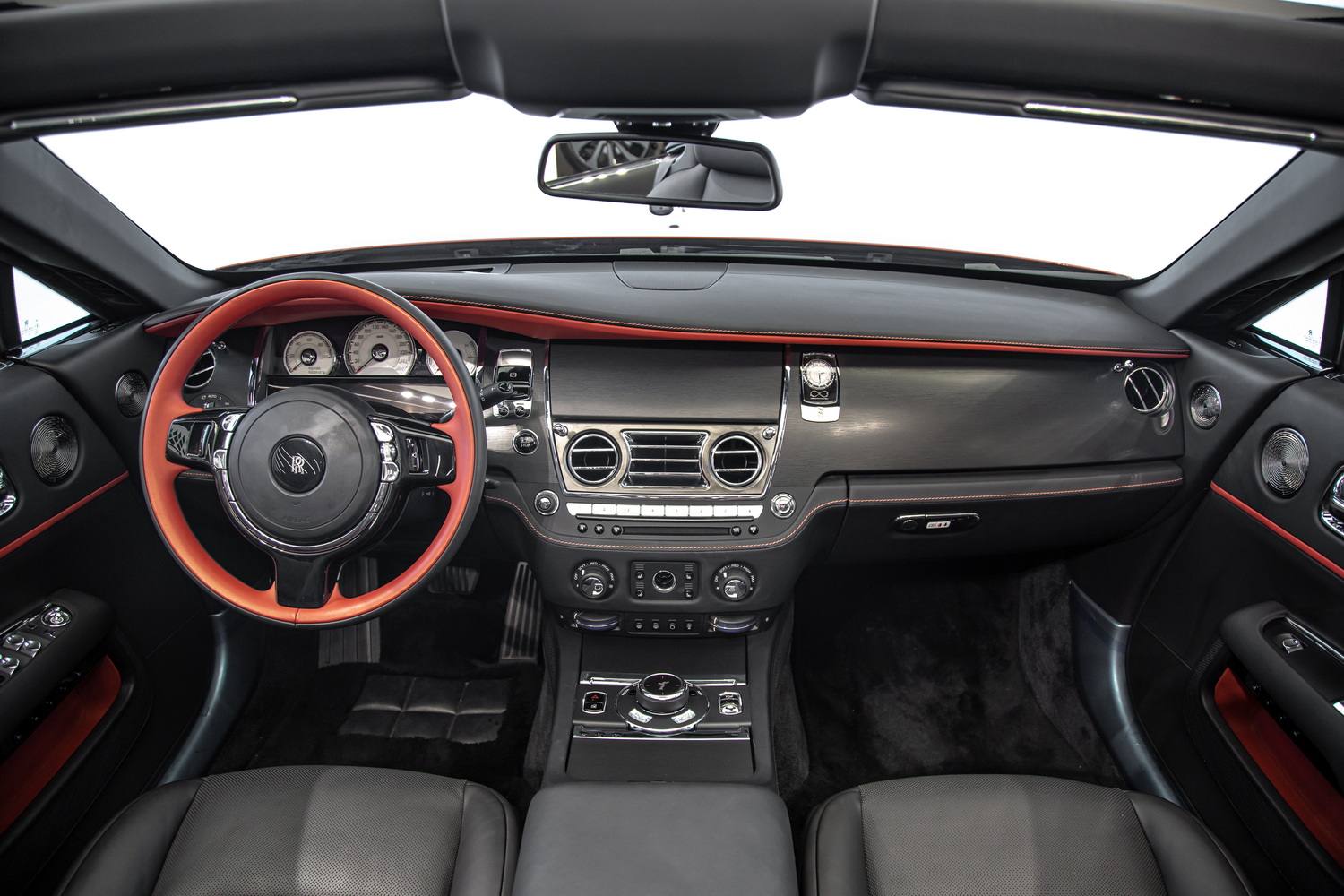 2019 Rolls-Royce Dawn Black Badge Adamas Collection, 11/16