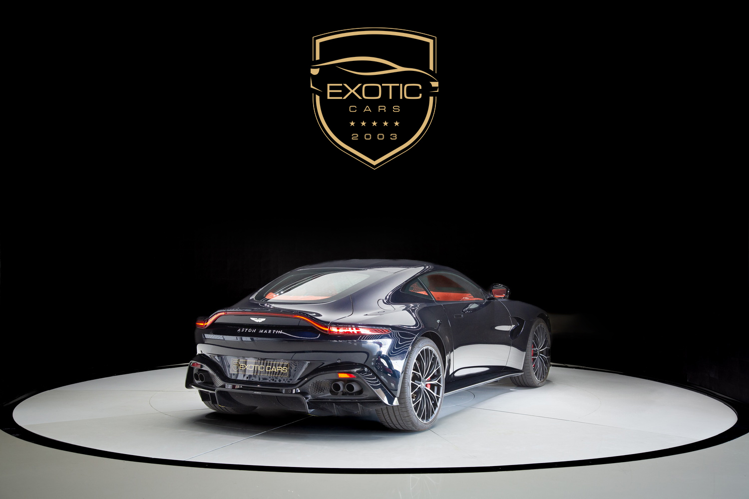 2022 Aston Martin Vantage V8, 4/16