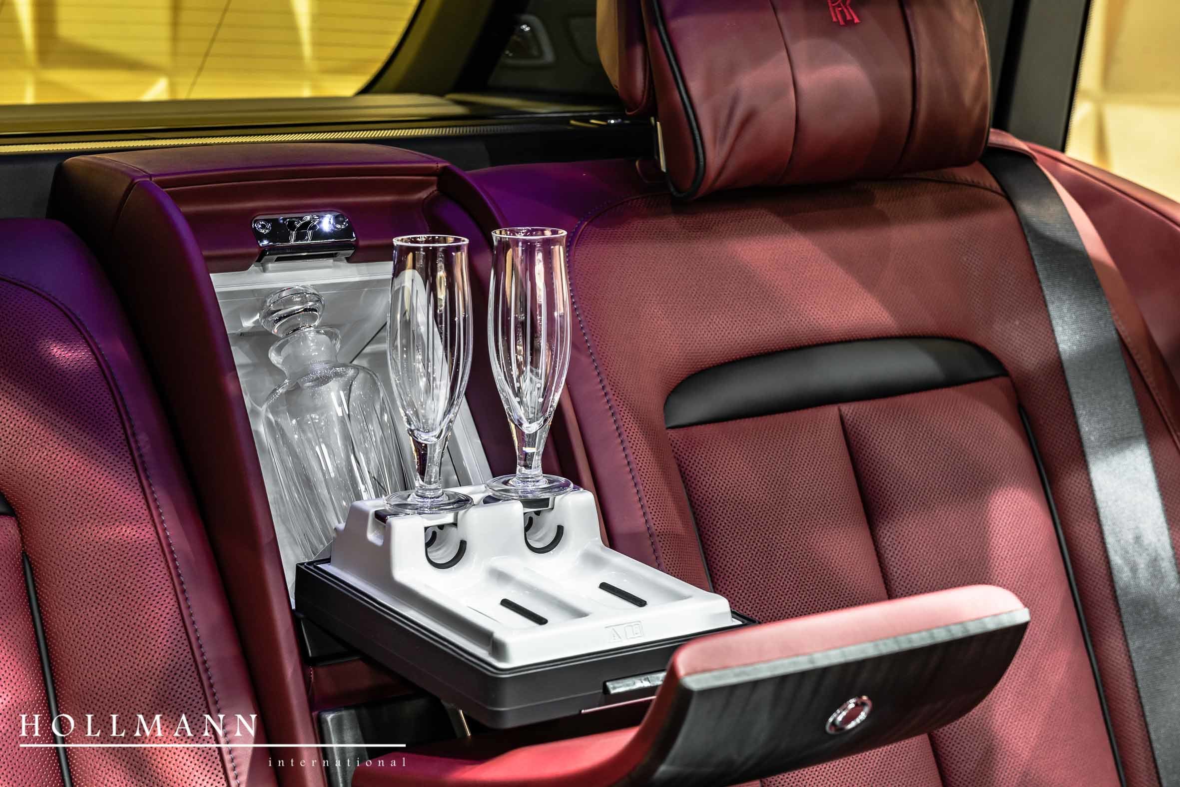 2019 Rolls-Royce Cullinan, 3/25