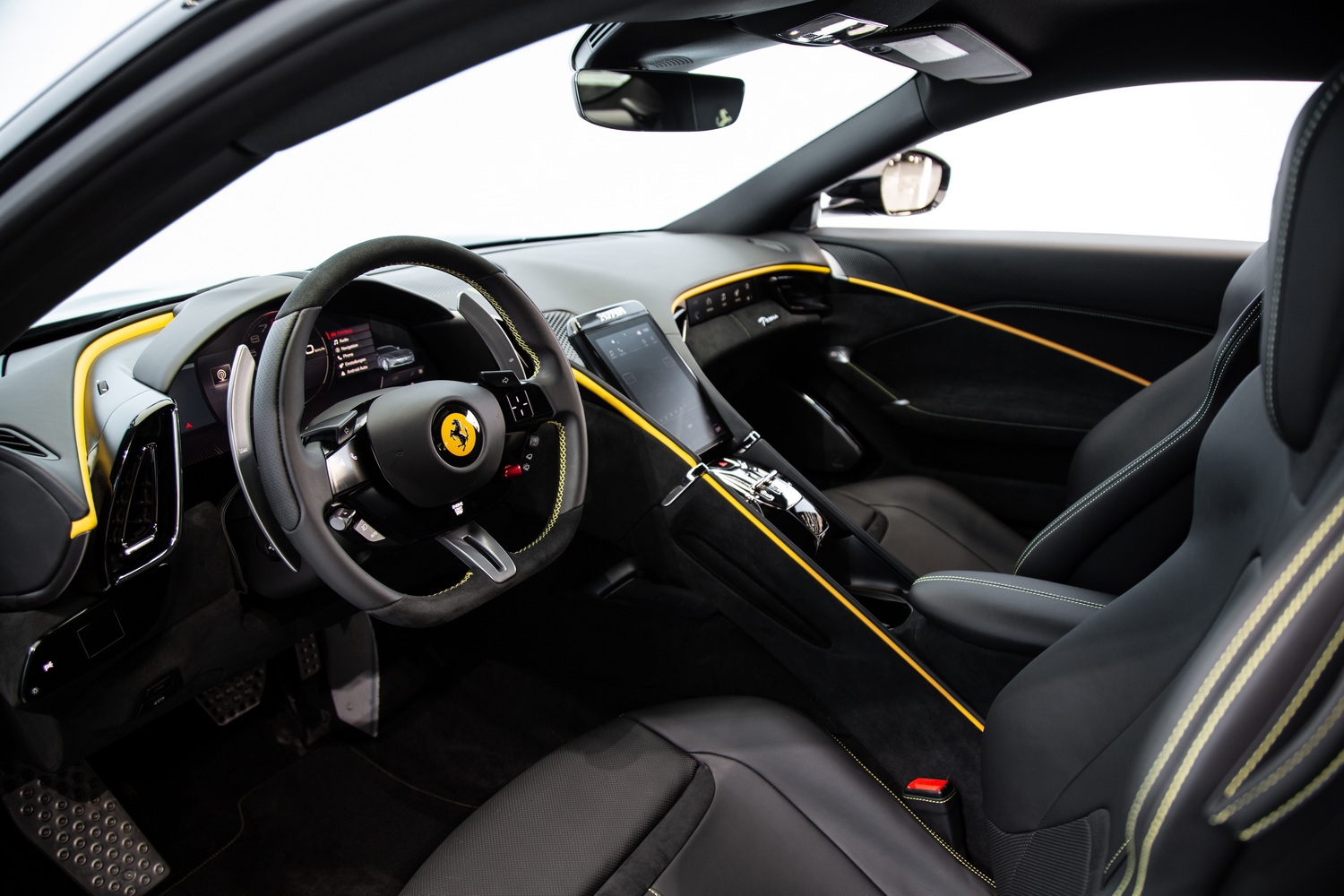 2023 Ferrari Roma, 7/17