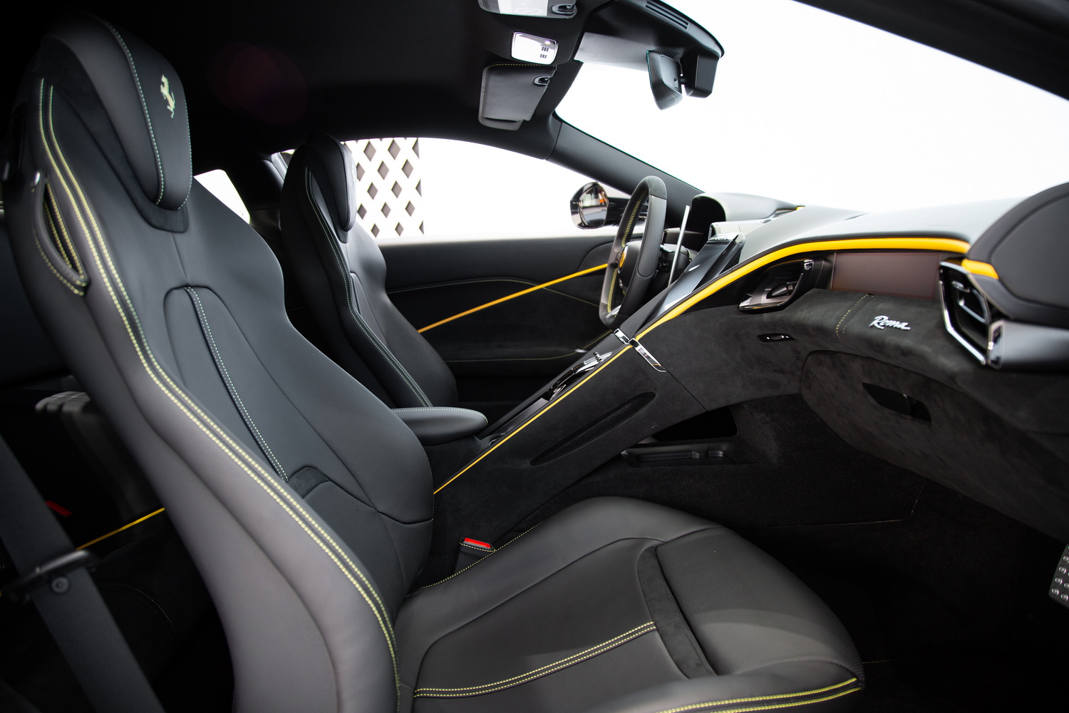 2023 Ferrari Roma, 10/17