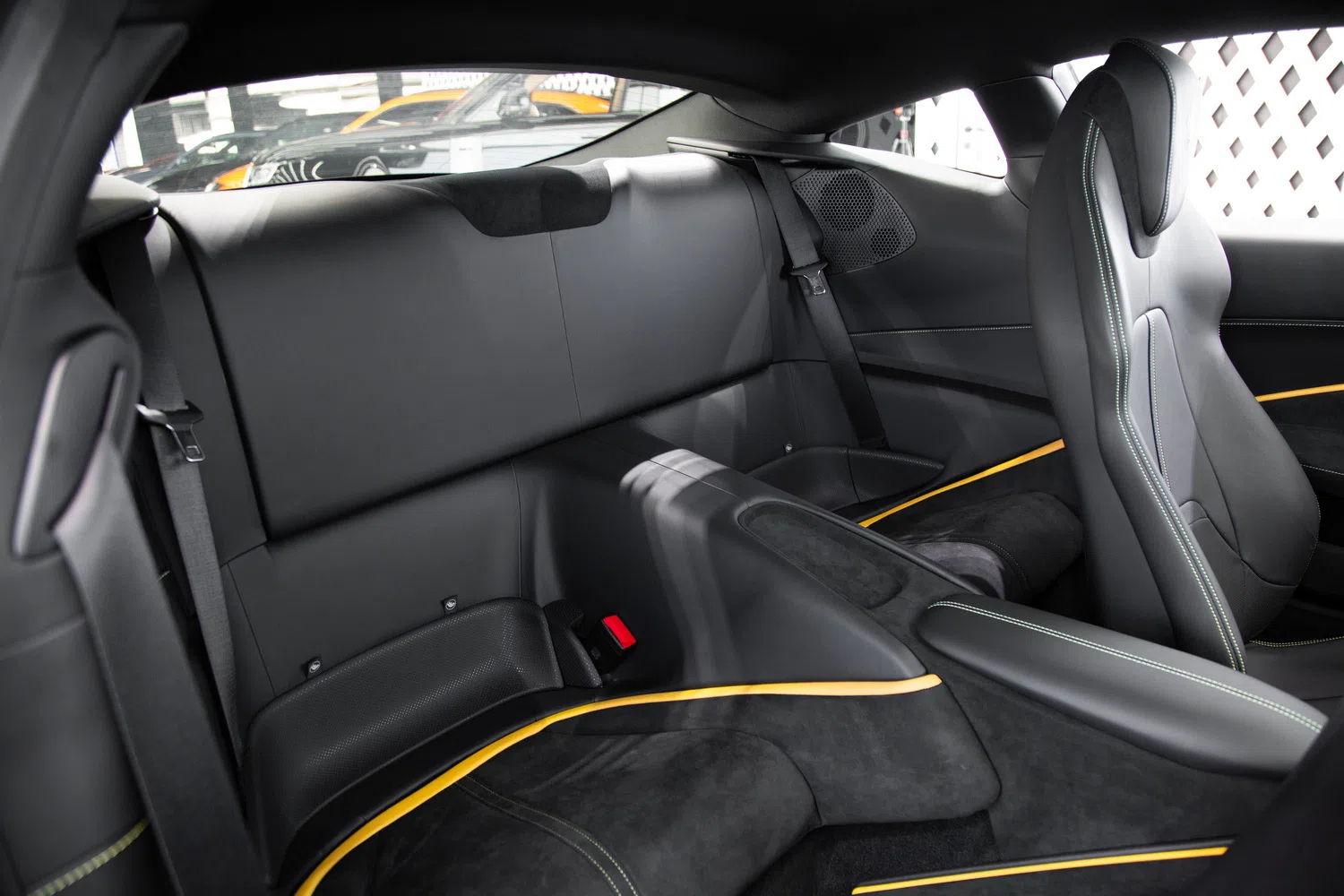 2023 Ferrari Roma interior, seats