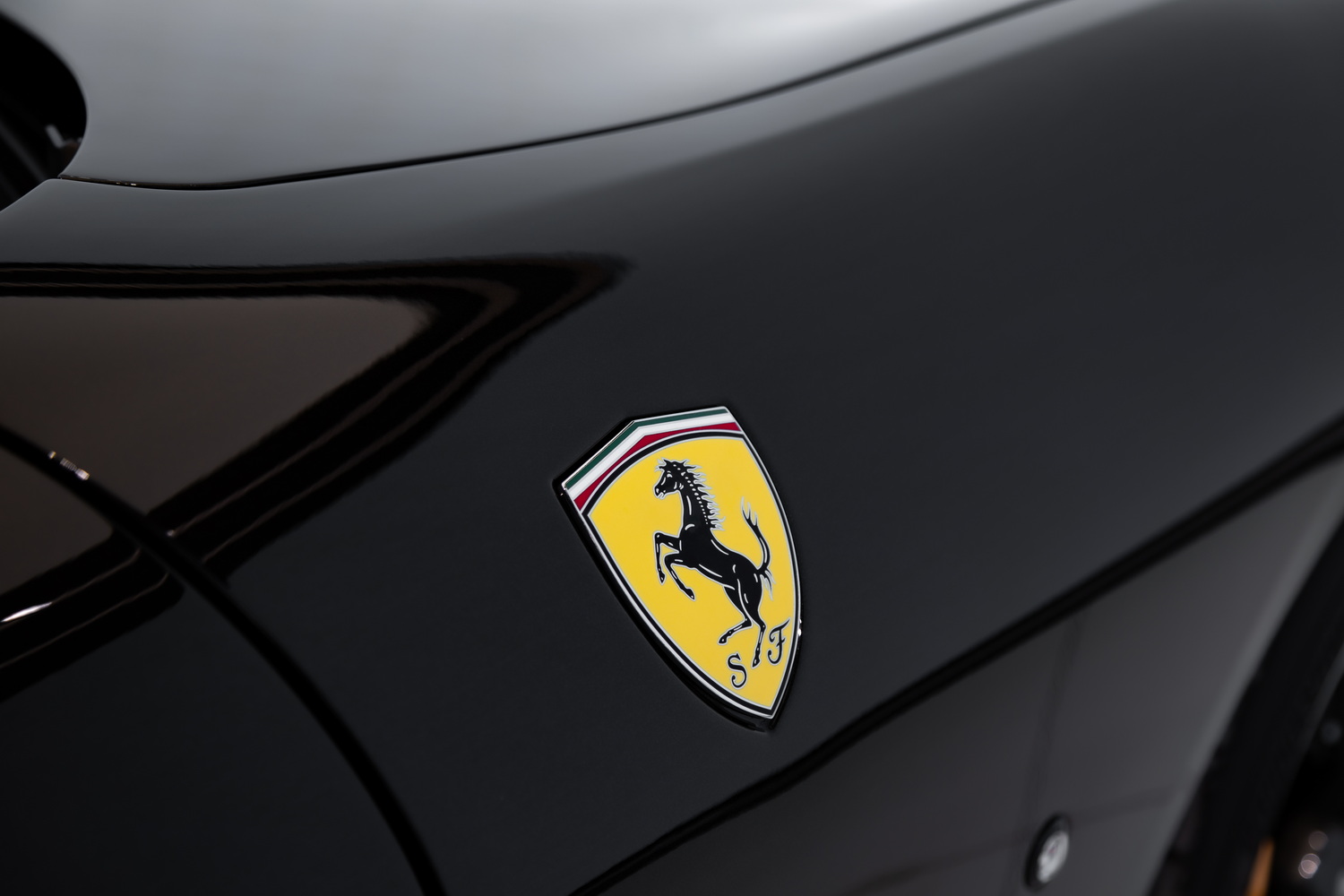2023 Ferrari Roma, 16/17