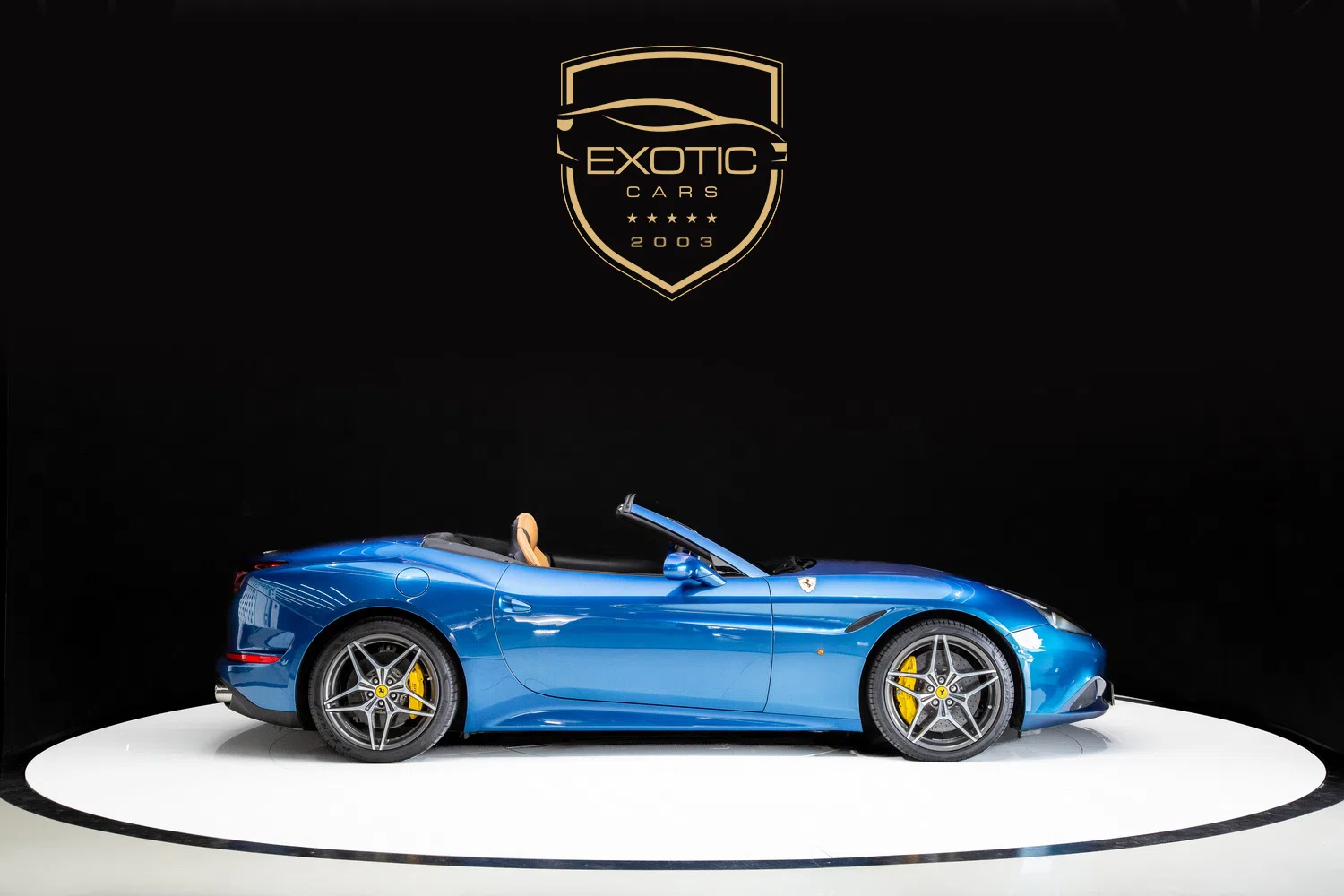 2015 Ferrari California T, side profile