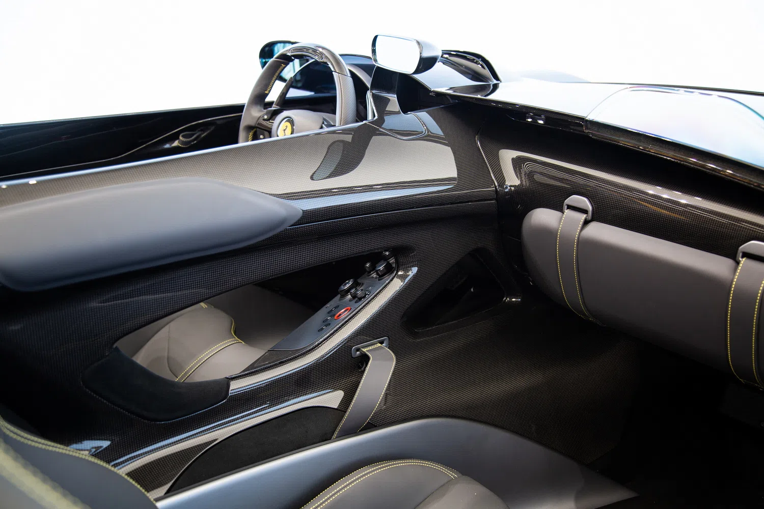 2020 Ferrari Monza SP2 interior