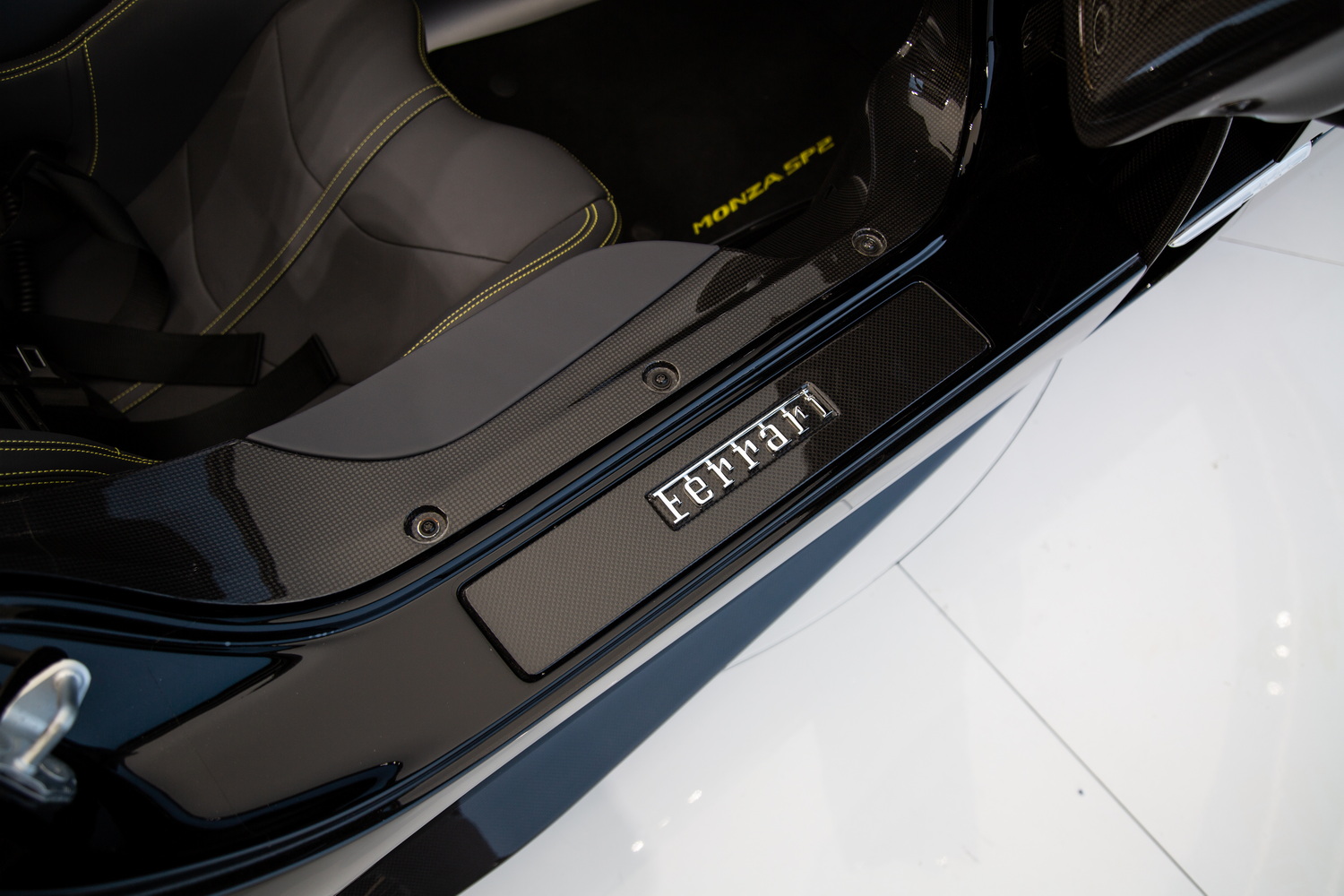 2020 Ferrari Monza SP2, 15/20