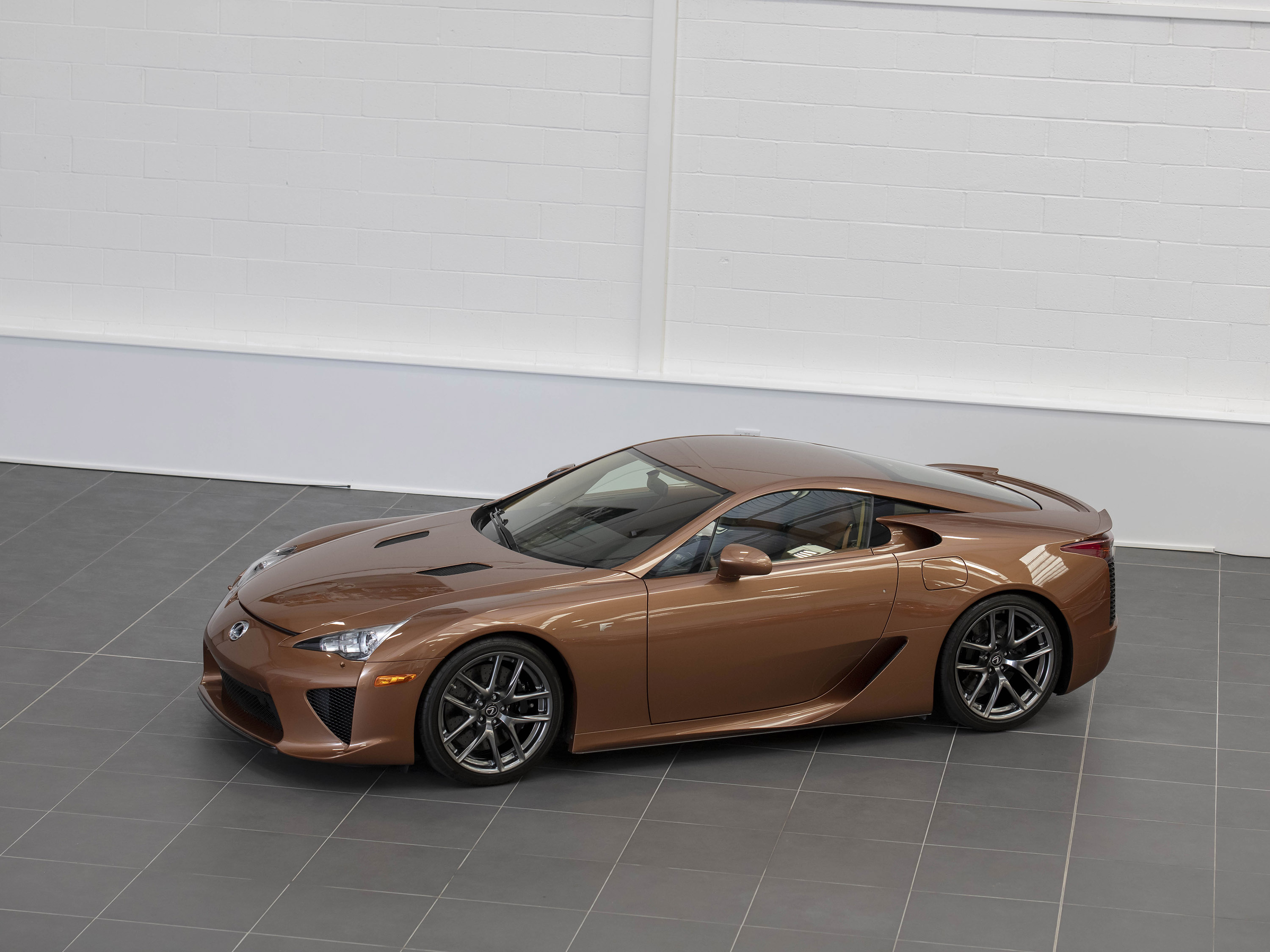 2012 LEXUS LFA, 4/20