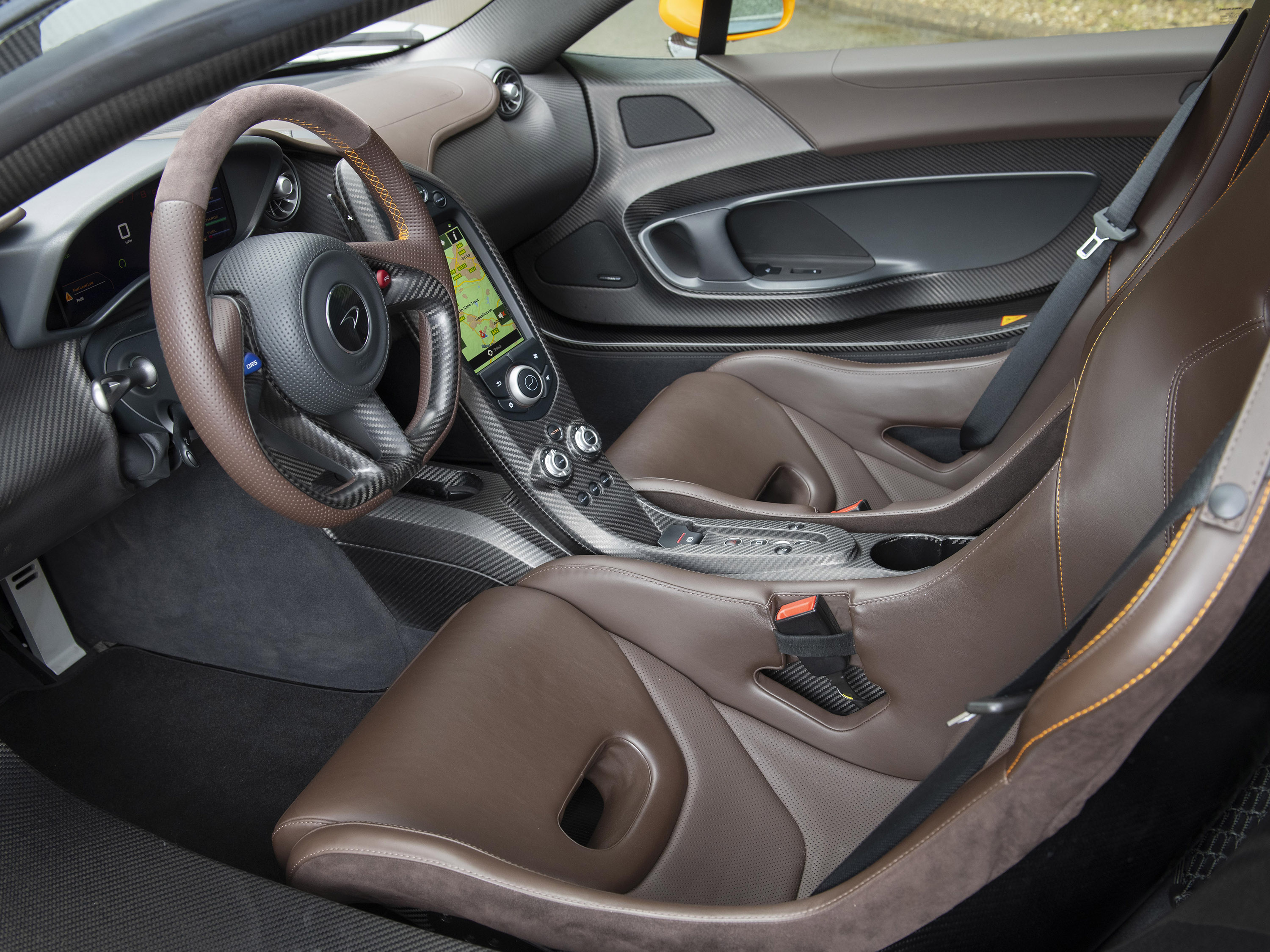2015 McLaren P1, 18/20