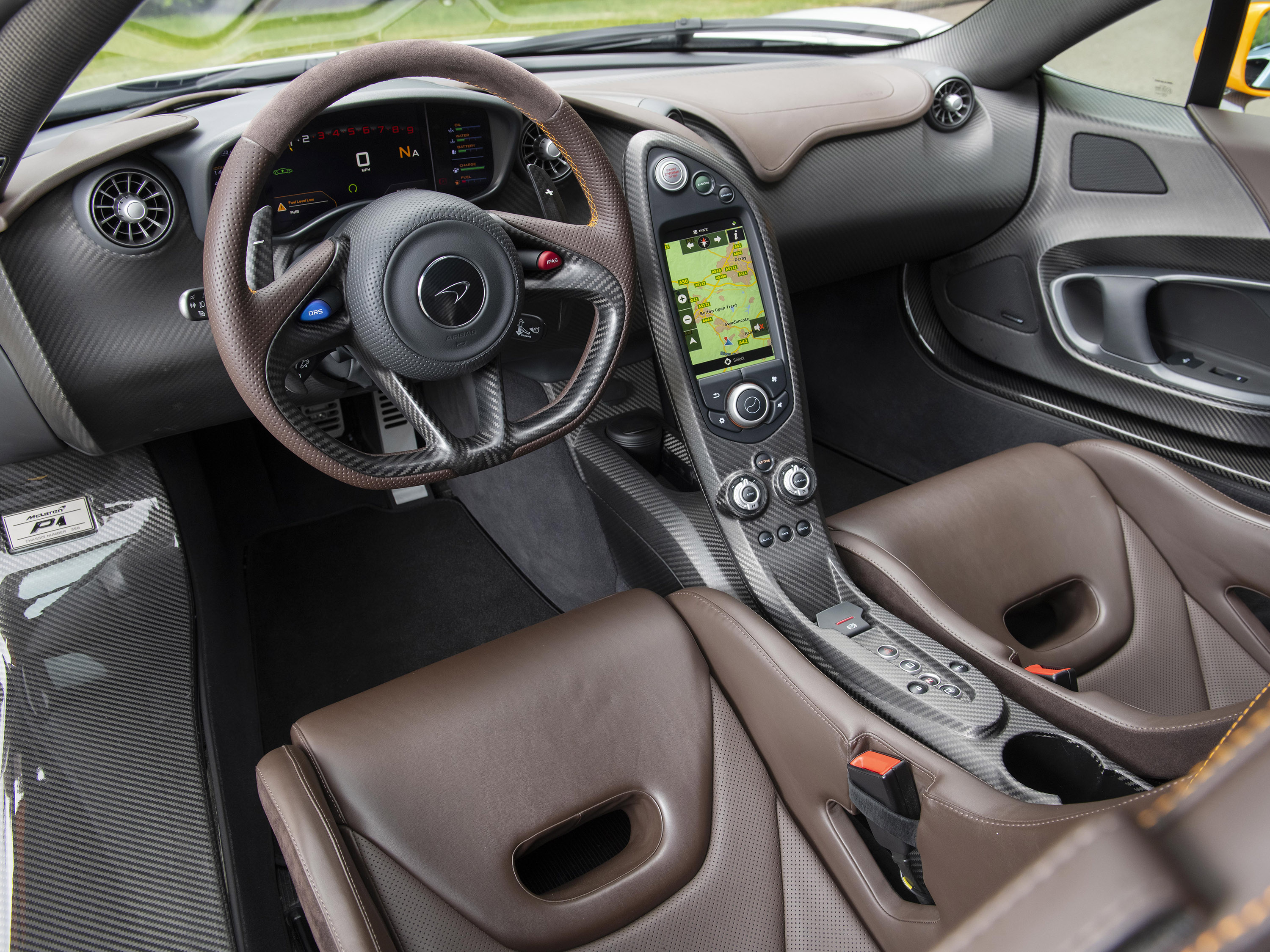 2015 McLaren P1, 19/20