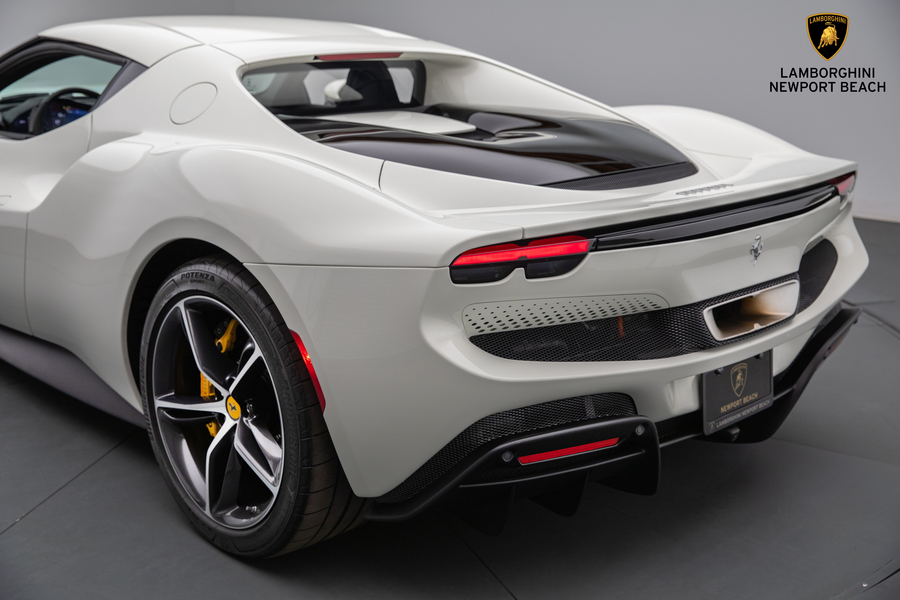 2022 Ferrari 296 GTB, 12/20