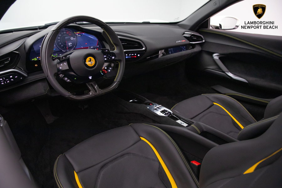 2022 Ferrari 296 GTB, 18/20