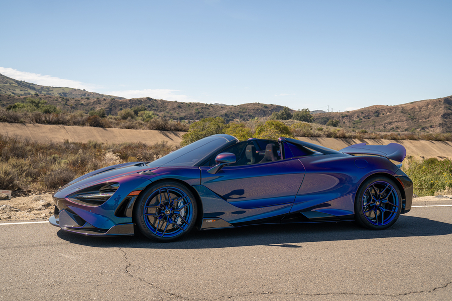 2022 McLaren 765LT, 3/35