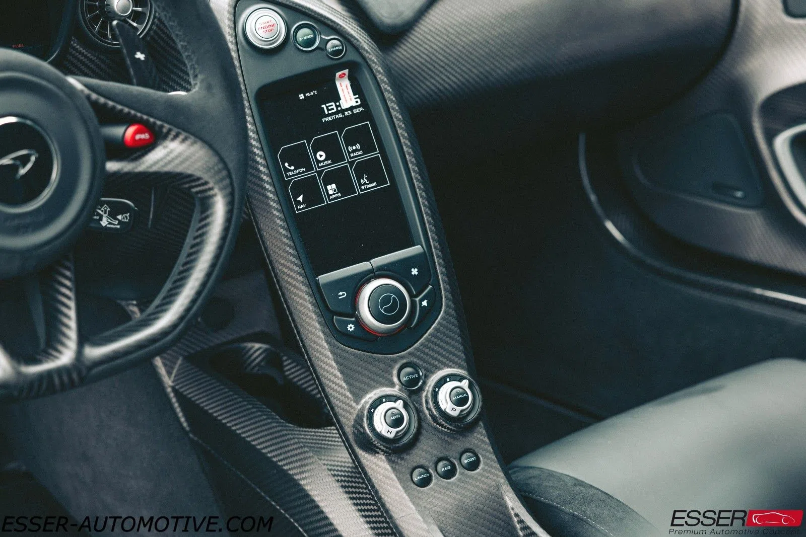 2016 McLaren P1 interior