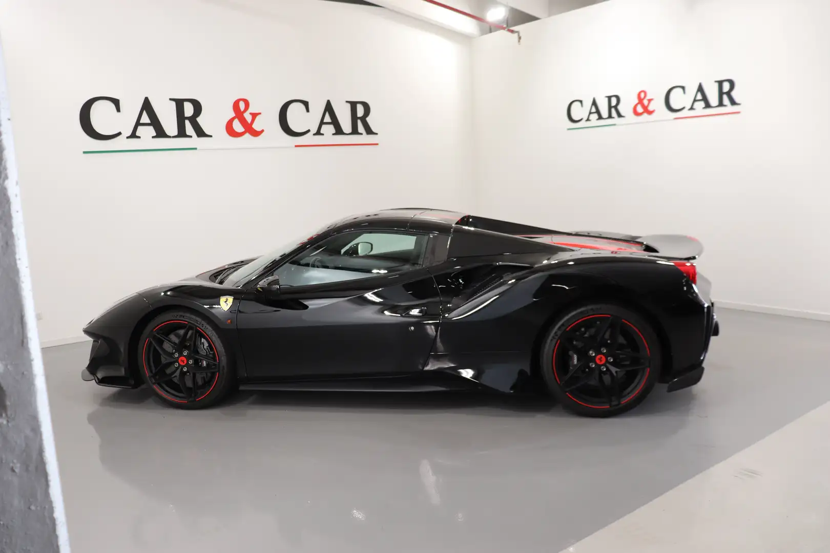2020 Ferrari 488 Pista Spider Atelier, 3/15