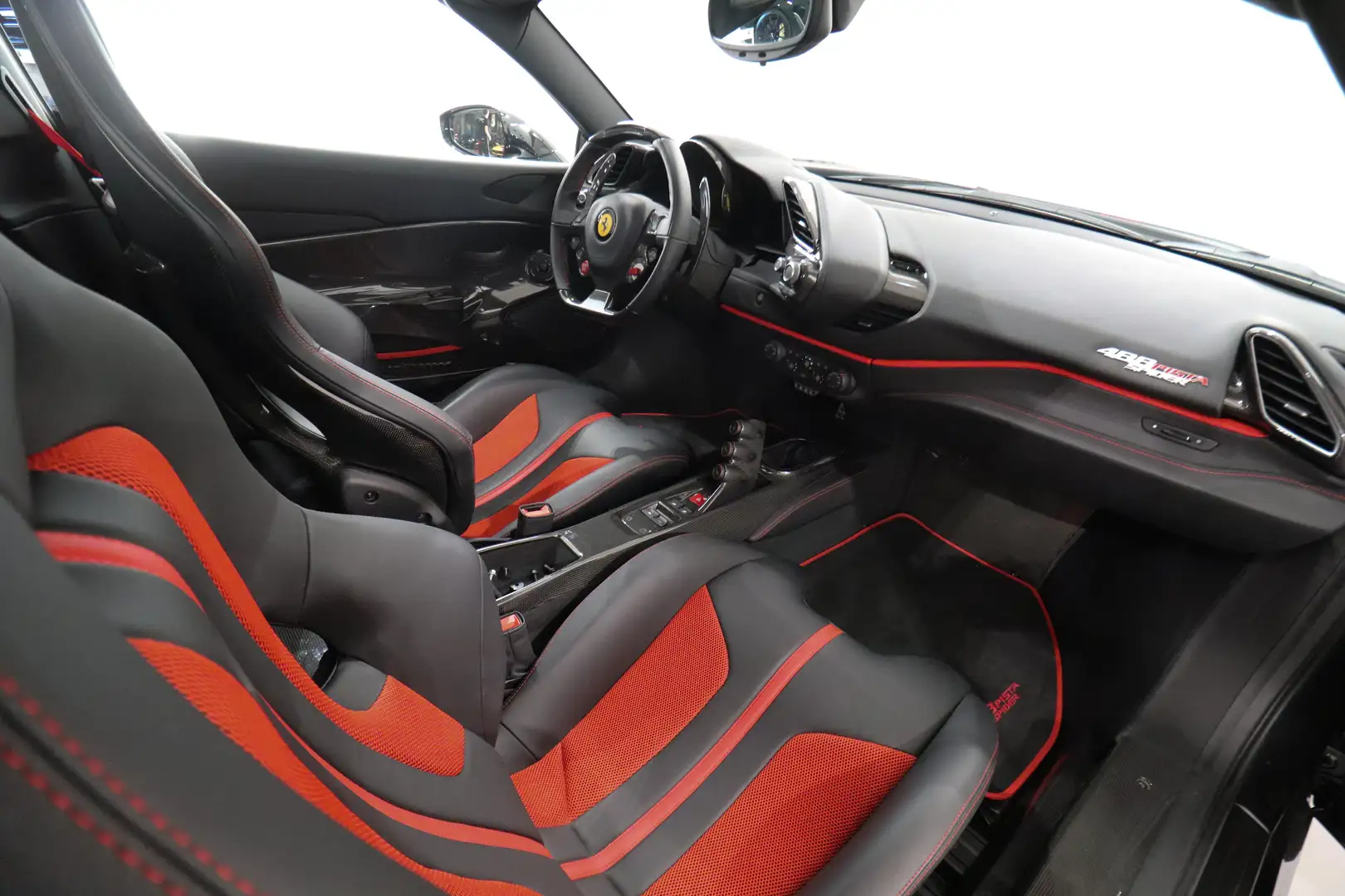 2020 Ferrari 488 Pista Spider Atelier, 12/15