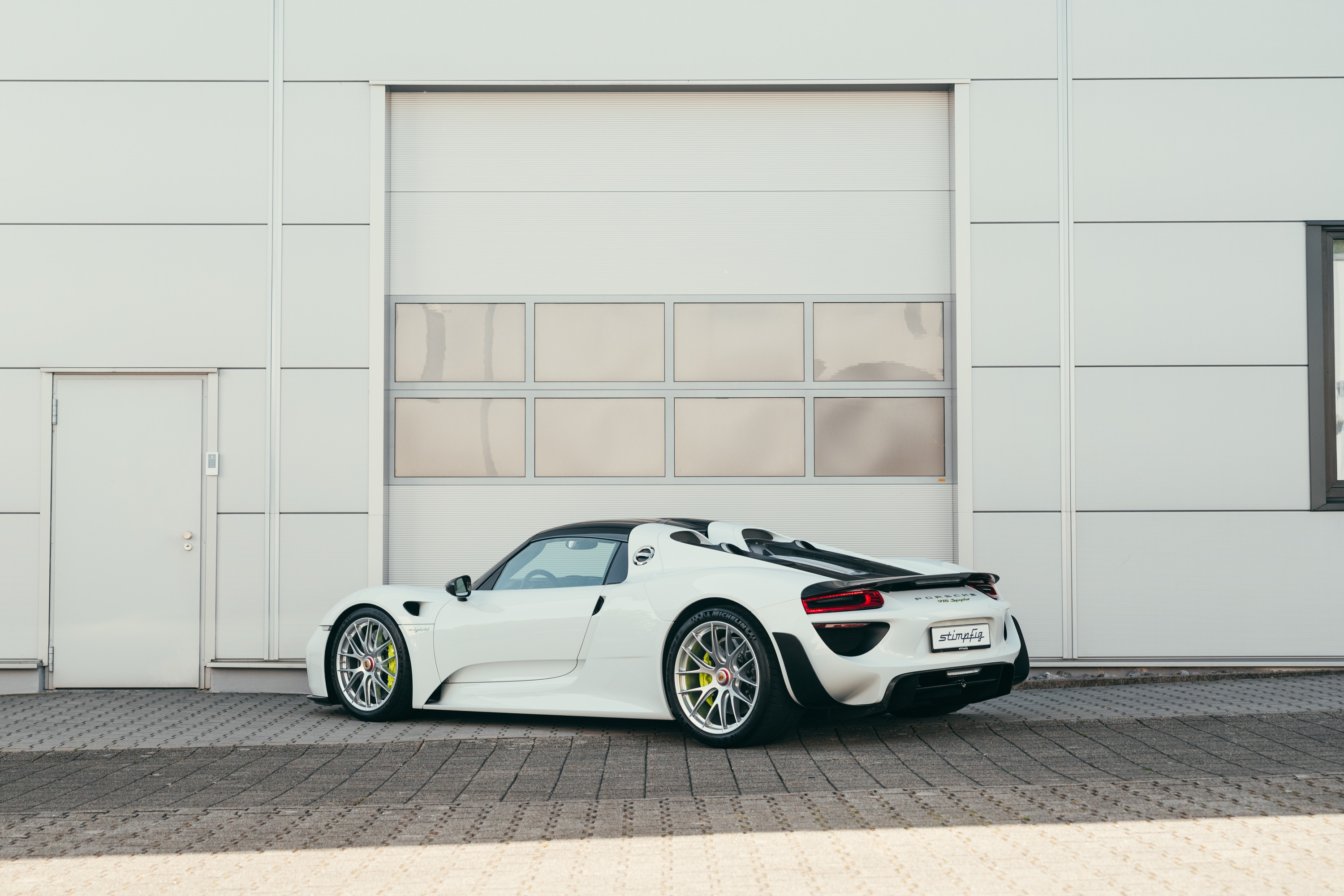 2015 Porsche 918 Spyder Weissach Package, 3/20