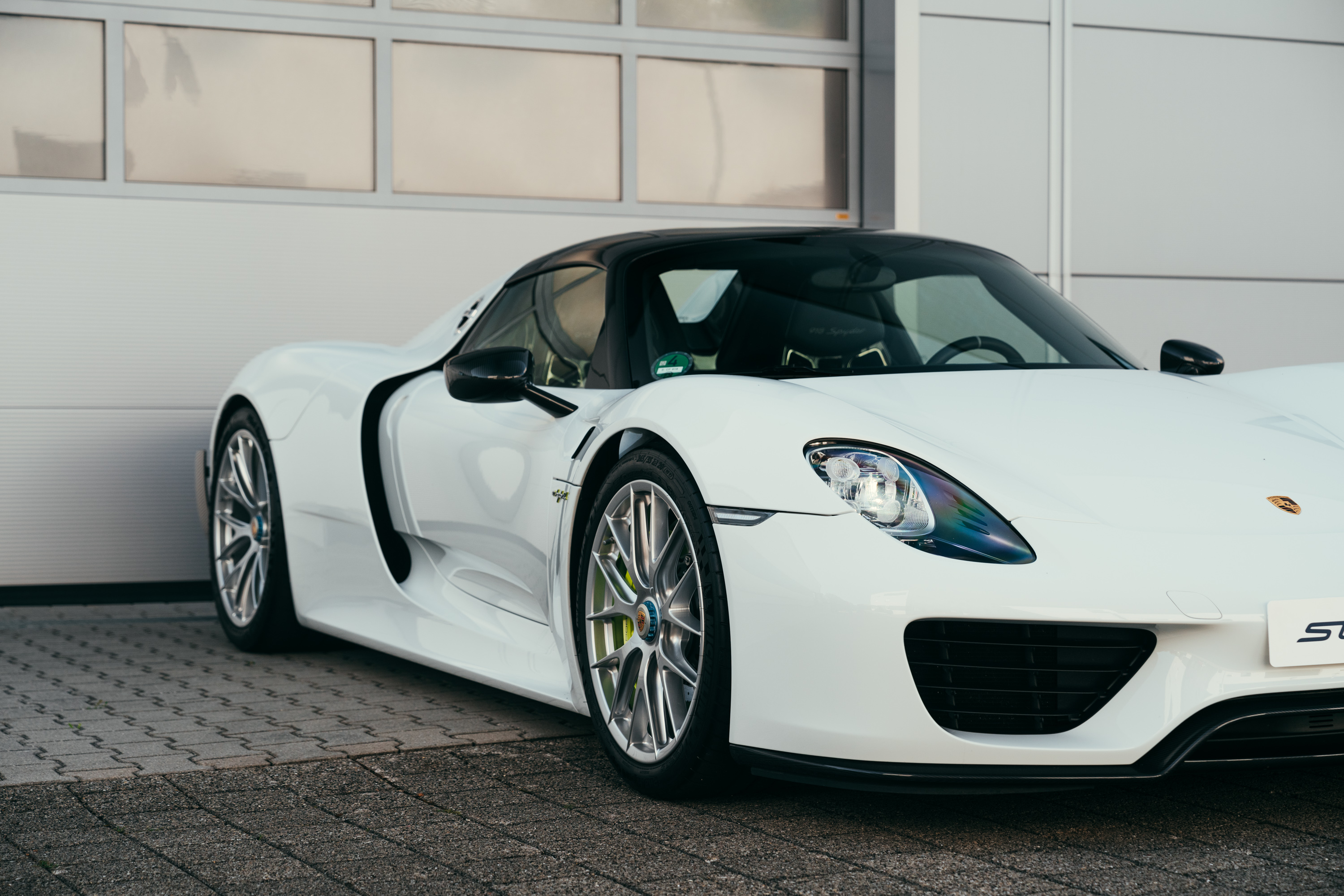 2015 Porsche 918 Spyder Weissach Package, 12/20