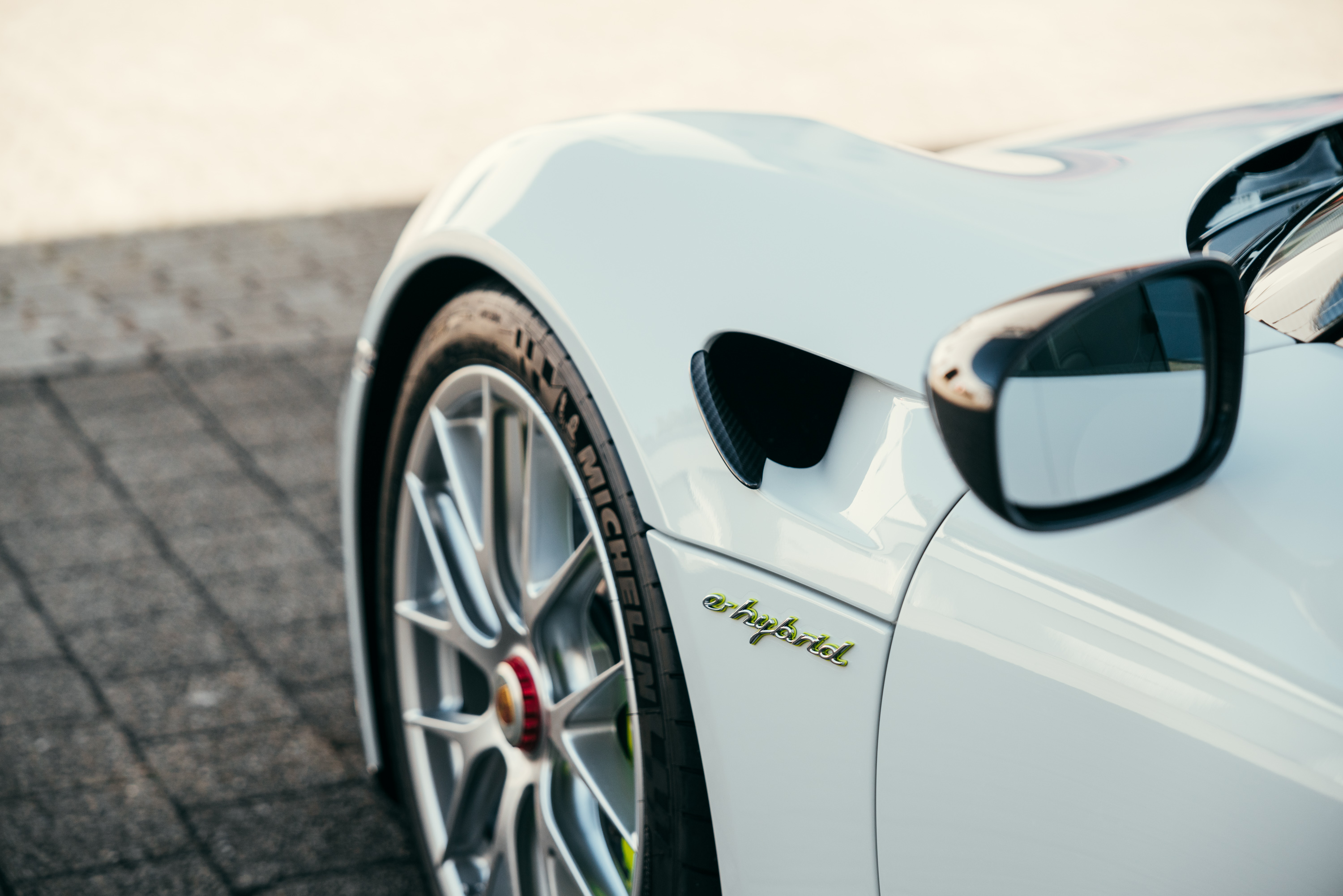 2015 Porsche 918 Spyder Weissach Package, 14/20