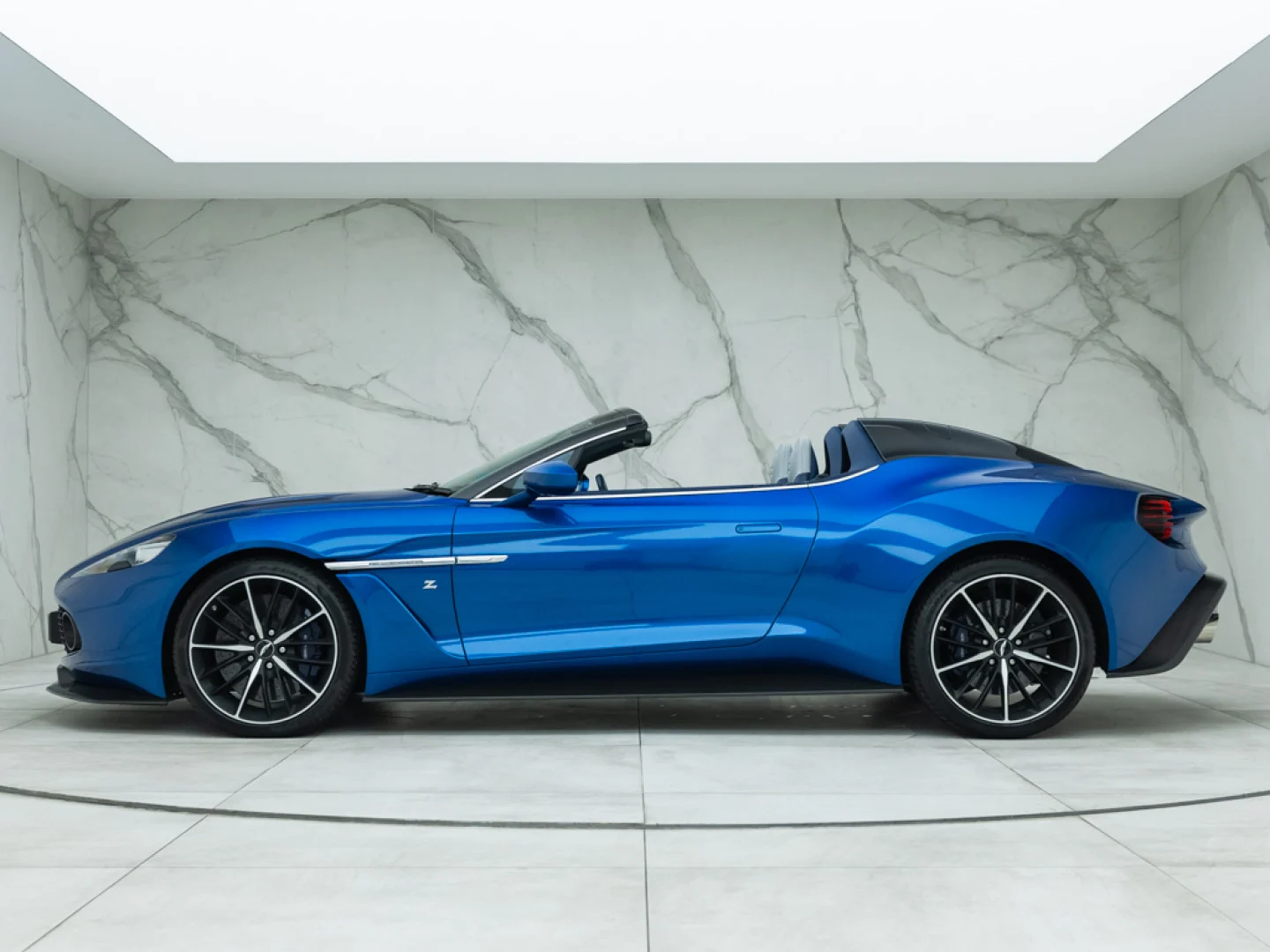 2018 Aston Martin Vanquish Zagato Speedster, 2/20