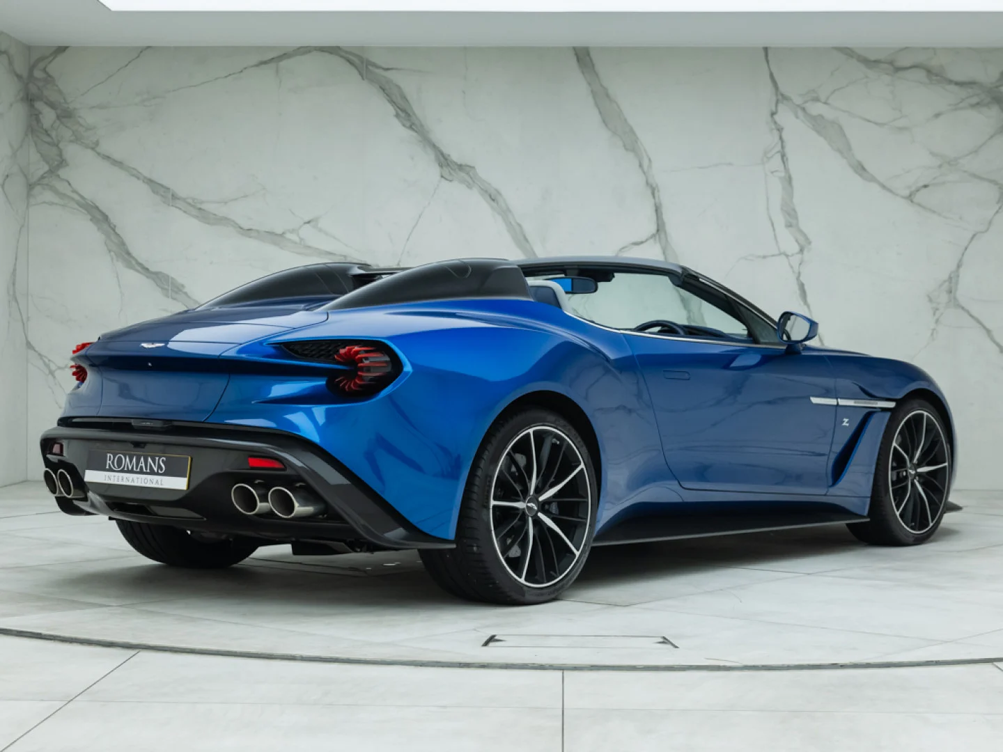 2018 Aston Martin Vanquish Zagato Speedster, 3/20