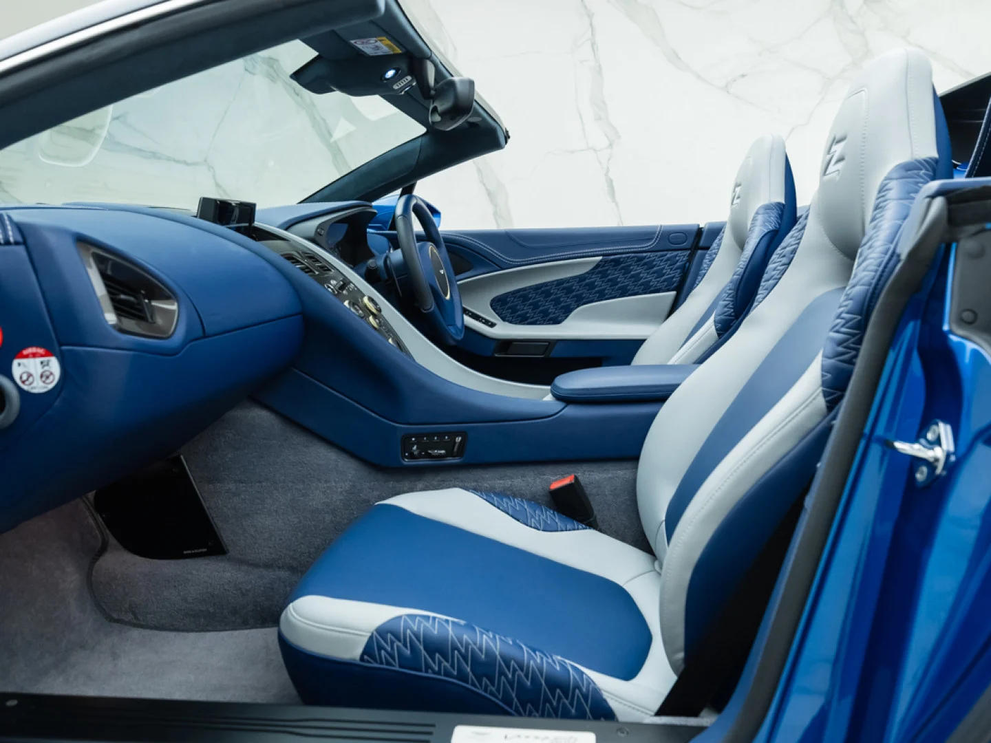 2018 Aston Martin Vanquish Zagato Speedster, 19/20