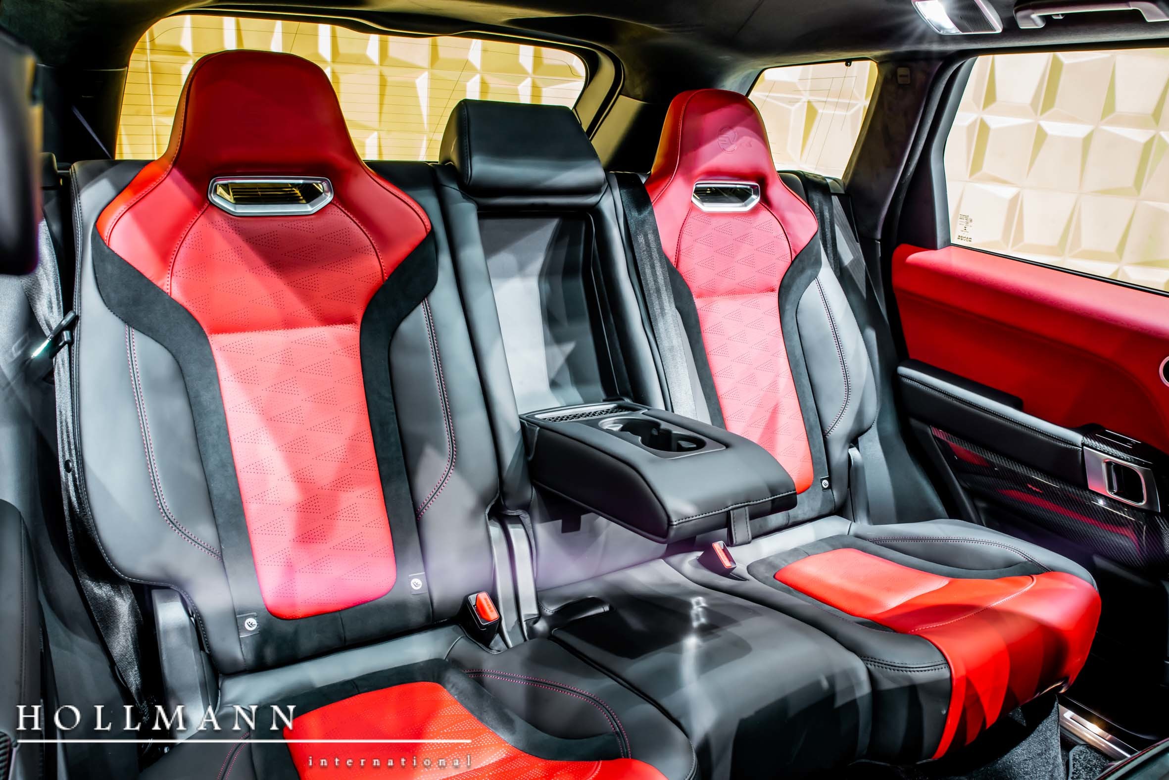 2019 Range Rover Sport 5.0 V8 SVR, 18/20